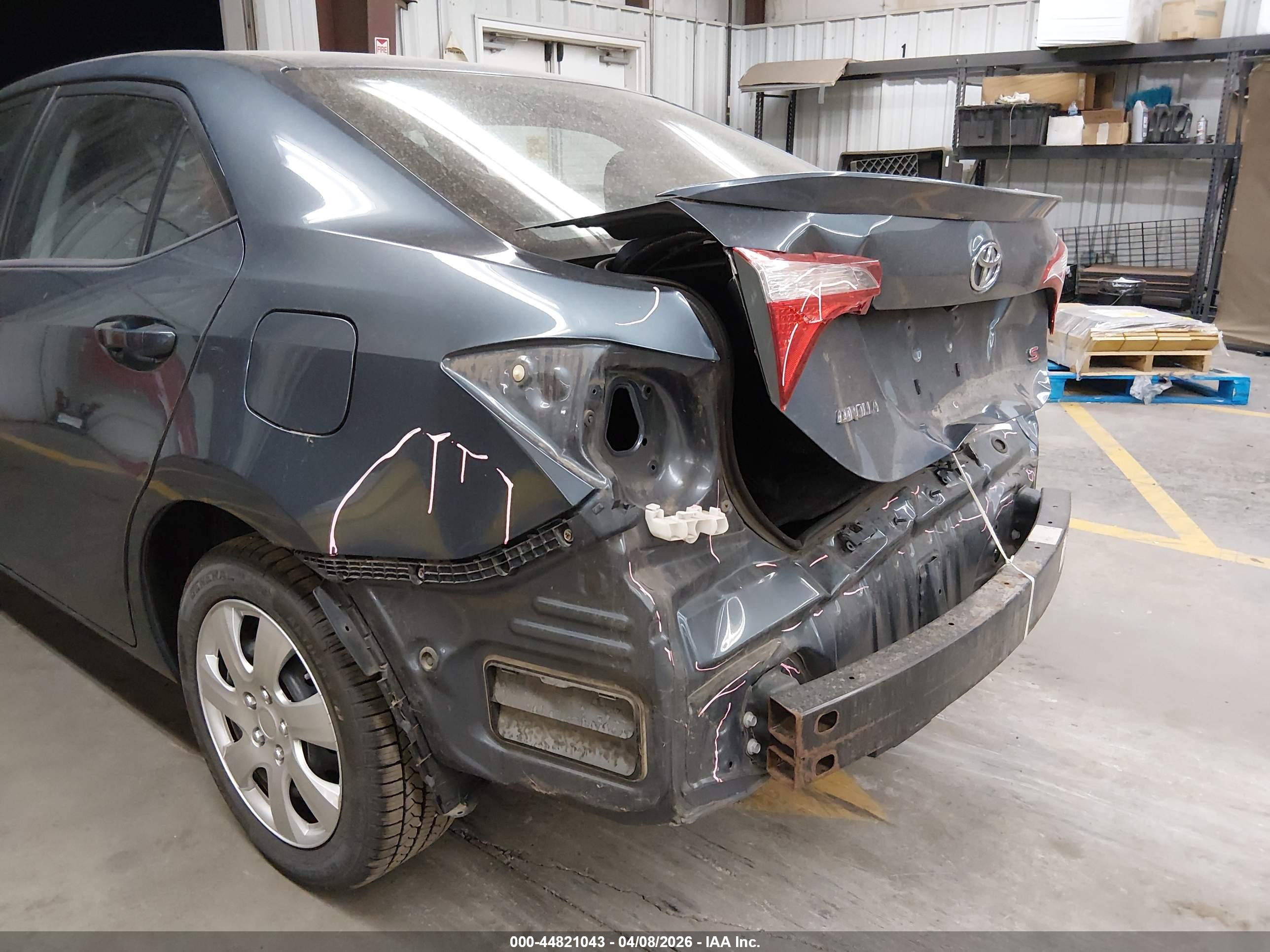 TOYOTA COROLLA image 6