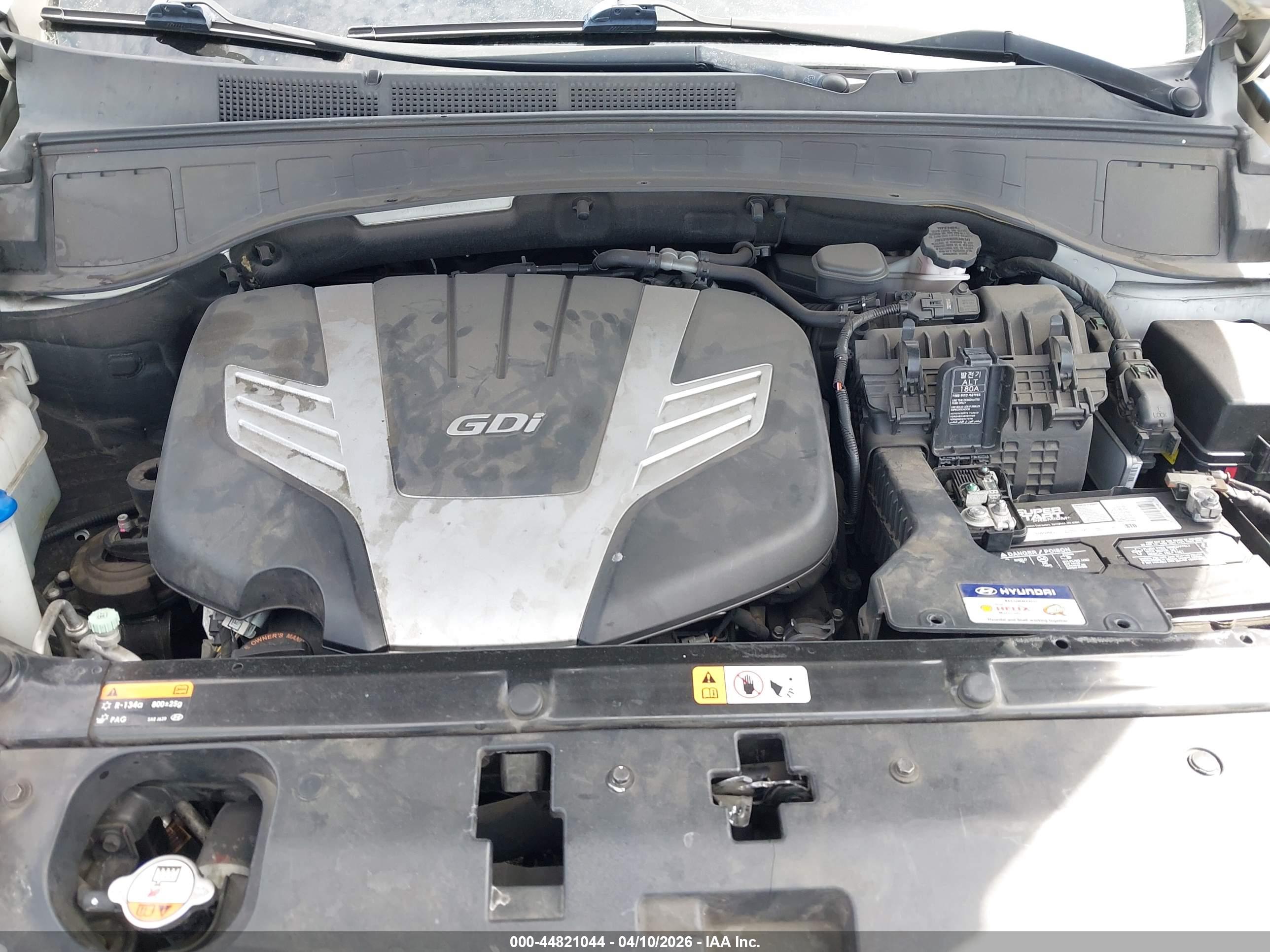 HYUNDAI SANTA image 10