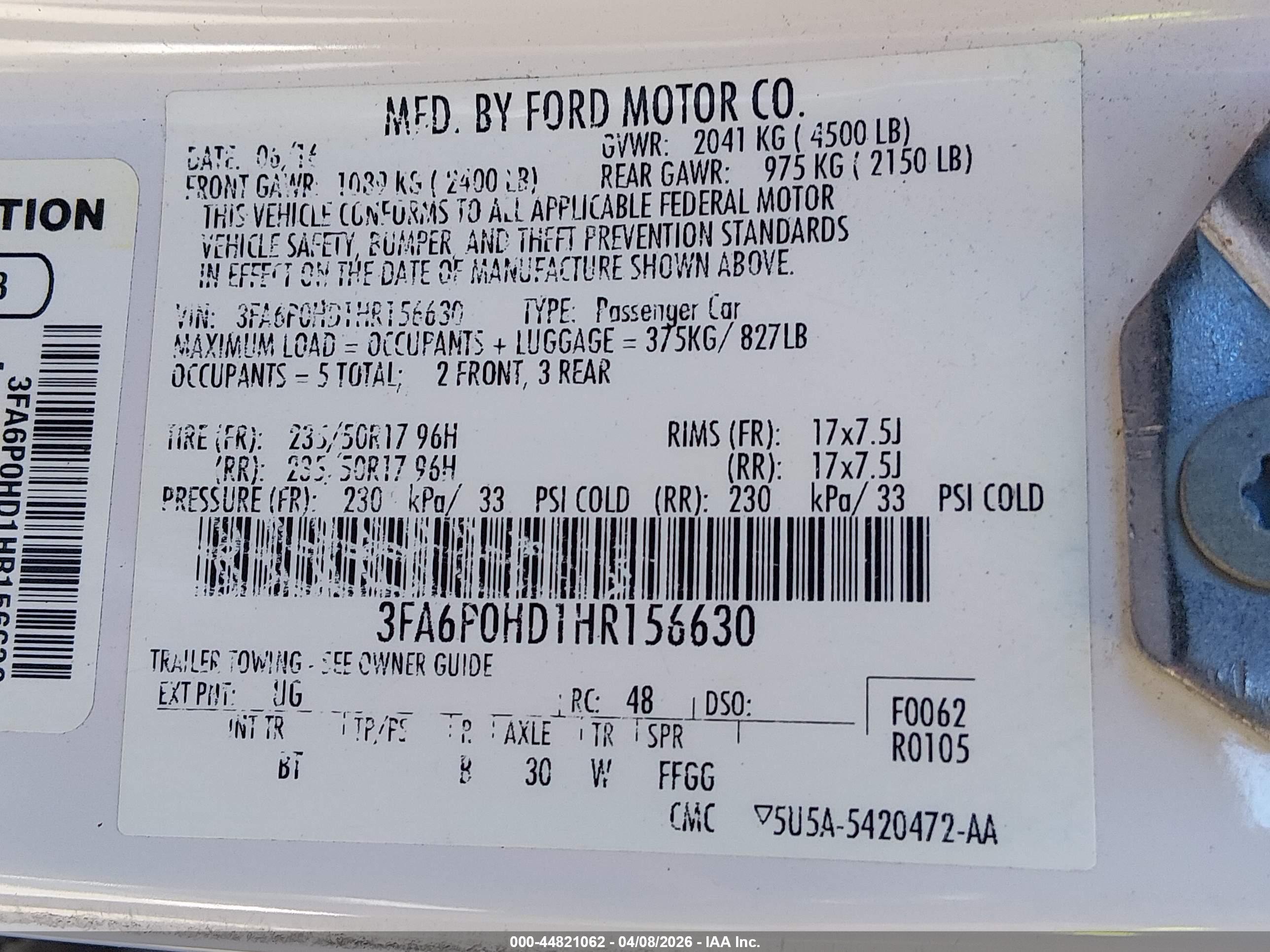 FORD FUSION image 9