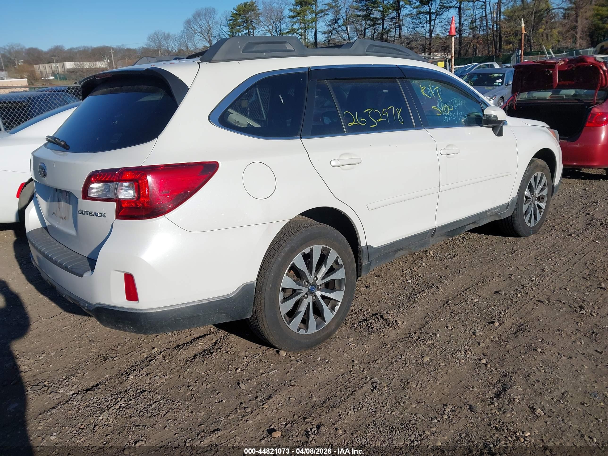 SUBARU OUTBACK image 4
