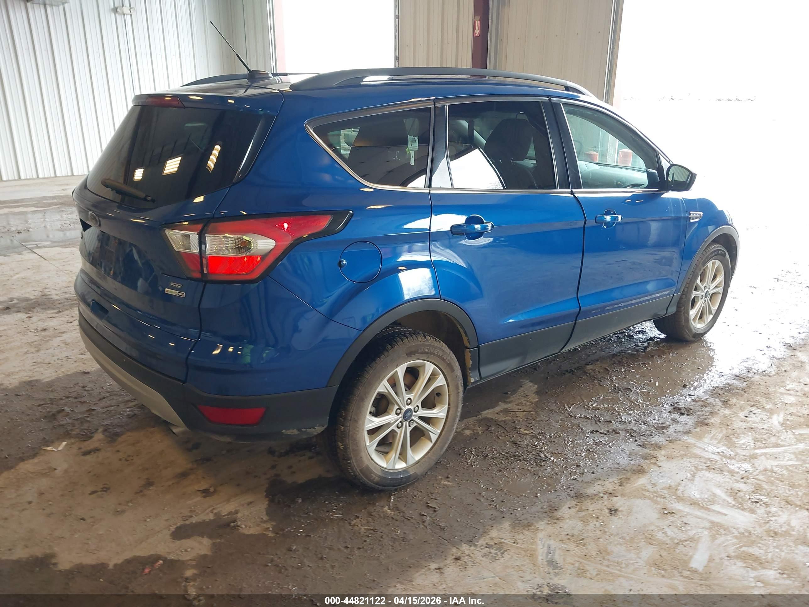 FORD ESCAPE image 4