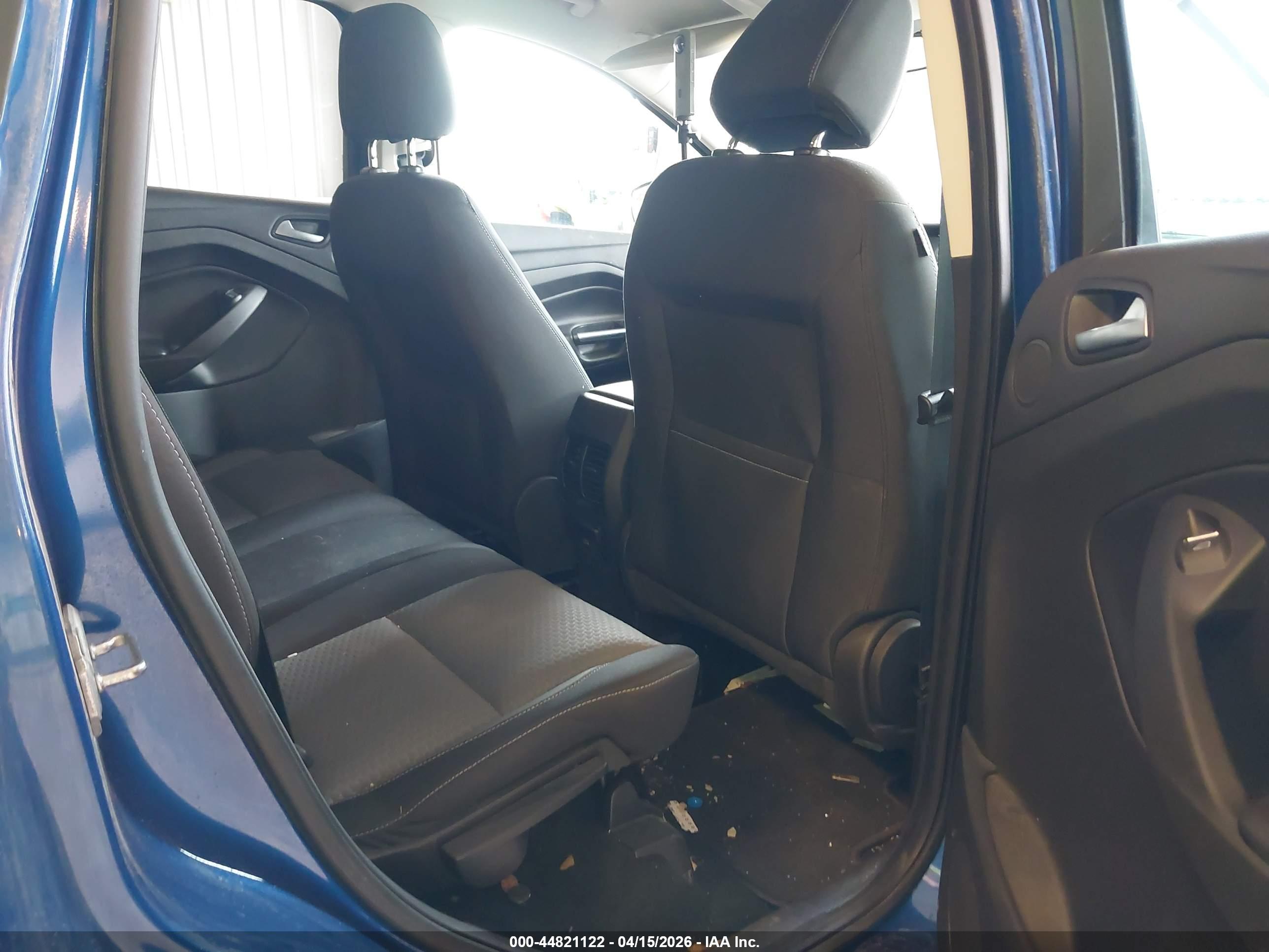 FORD ESCAPE image 8