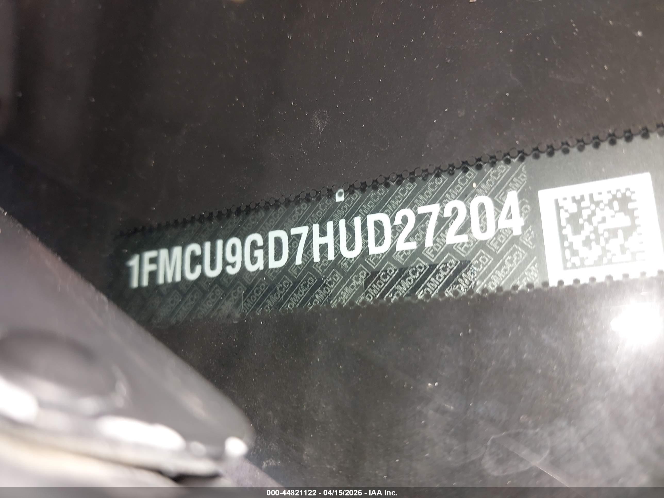 FORD ESCAPE image 9