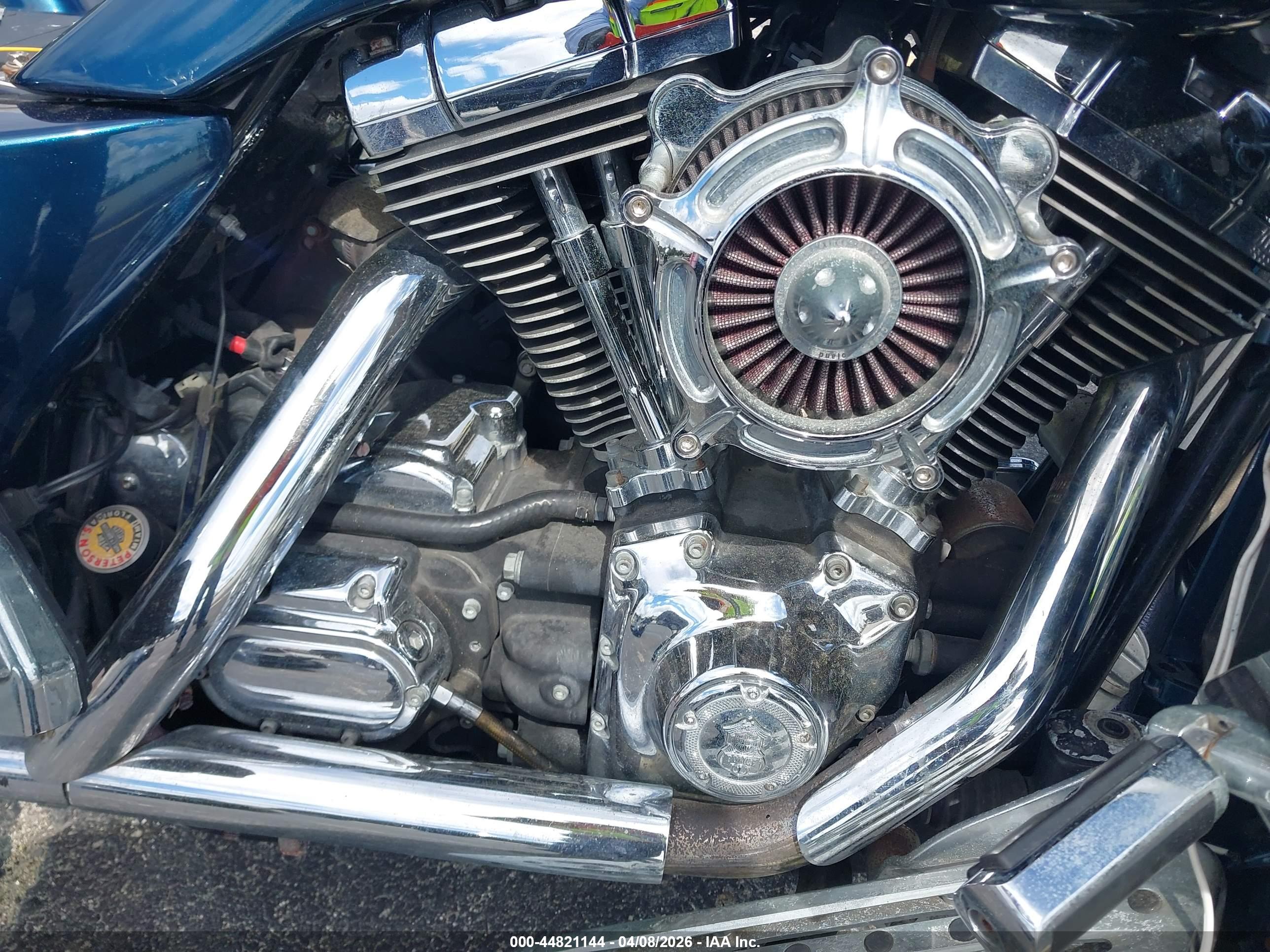 HARLEY-DAVIDSON FLHTCI image 8