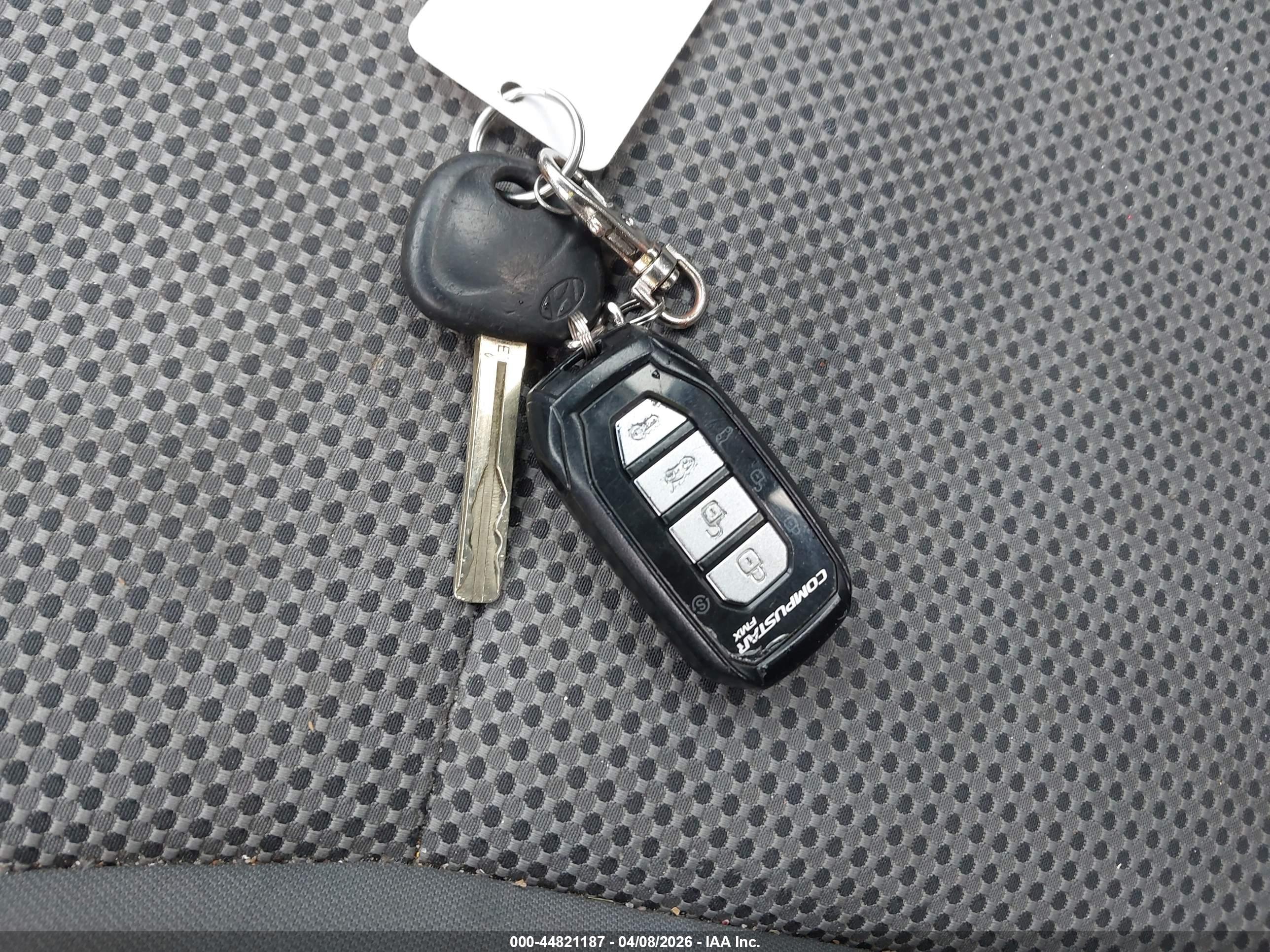 HYUNDAI SONATA image 11
