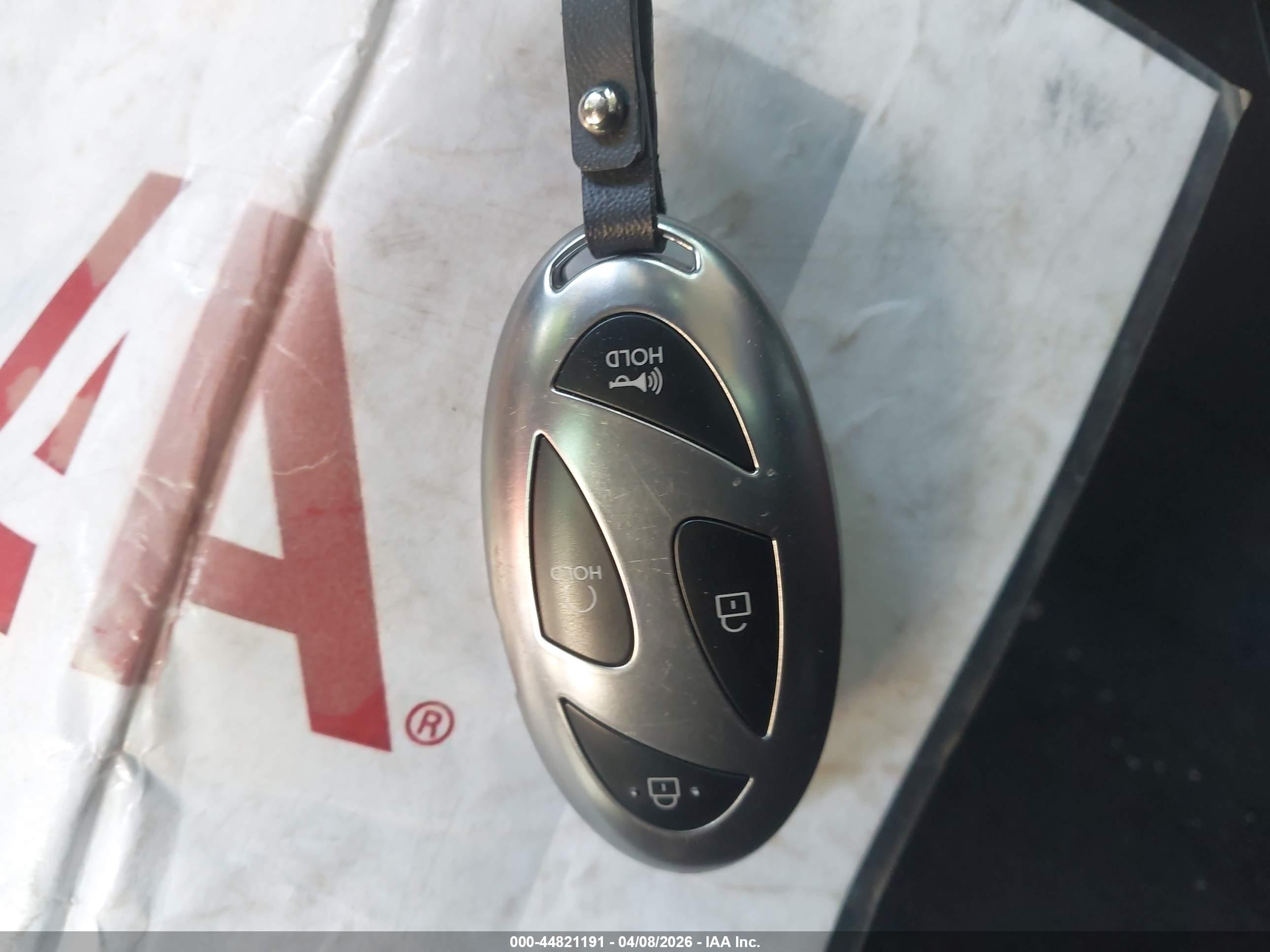 HYUNDAI SANTA image 11
