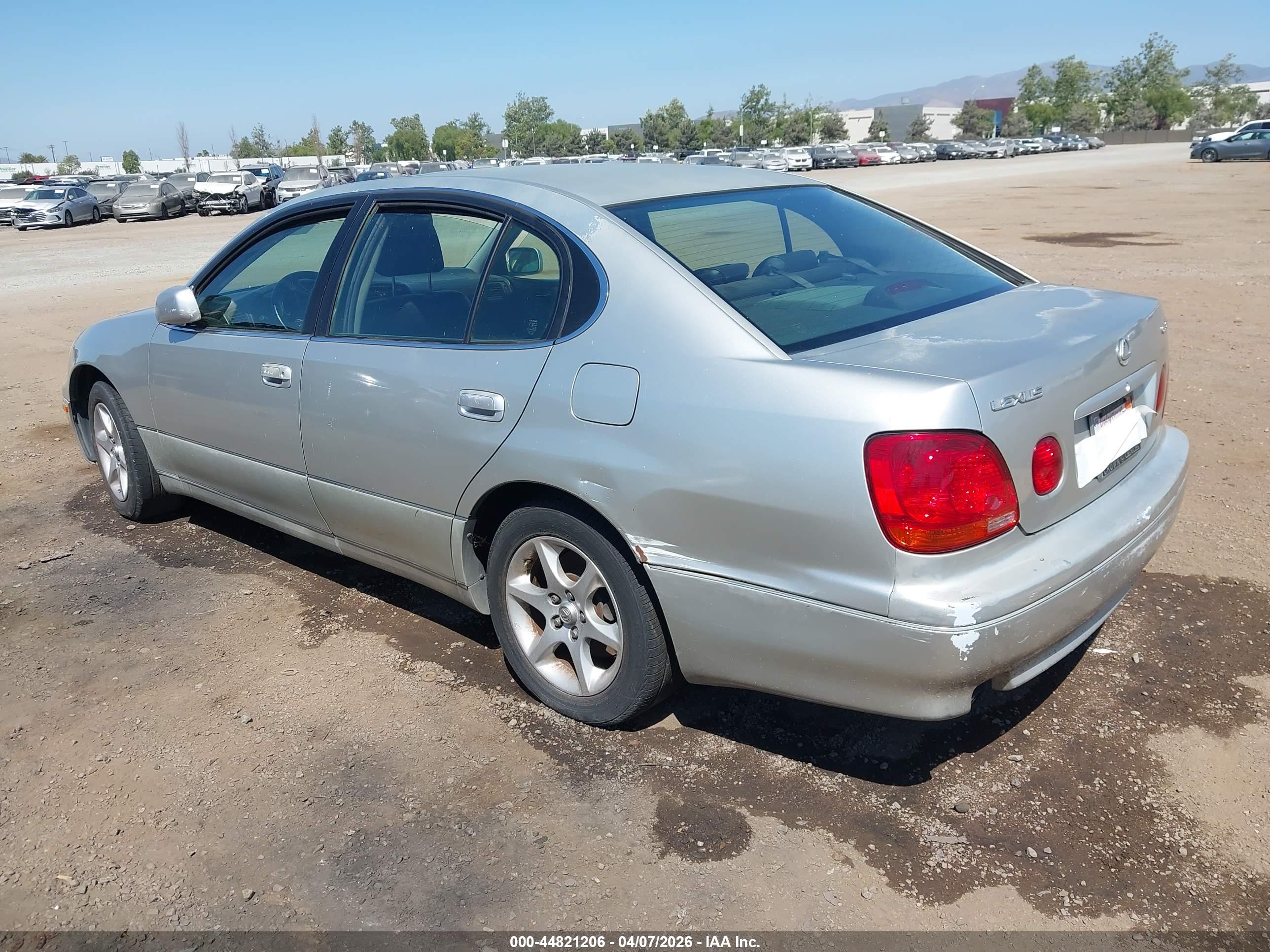 LEXUS GS image 3