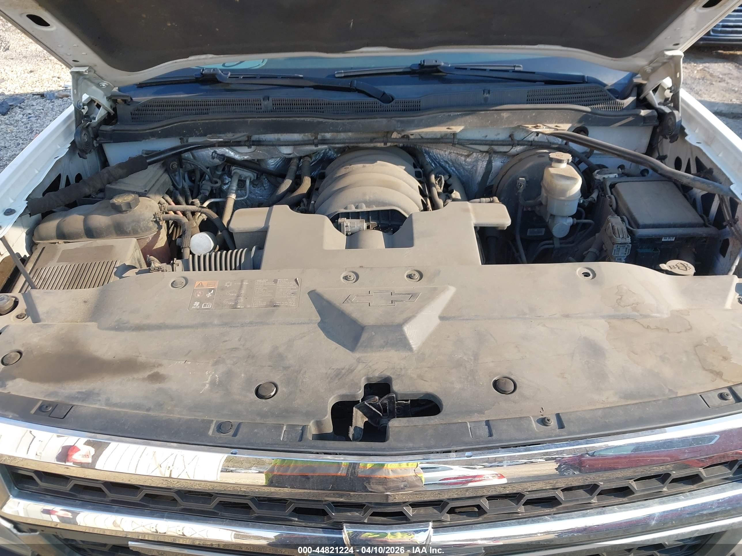 CHEVROLET SILVERADO image 10