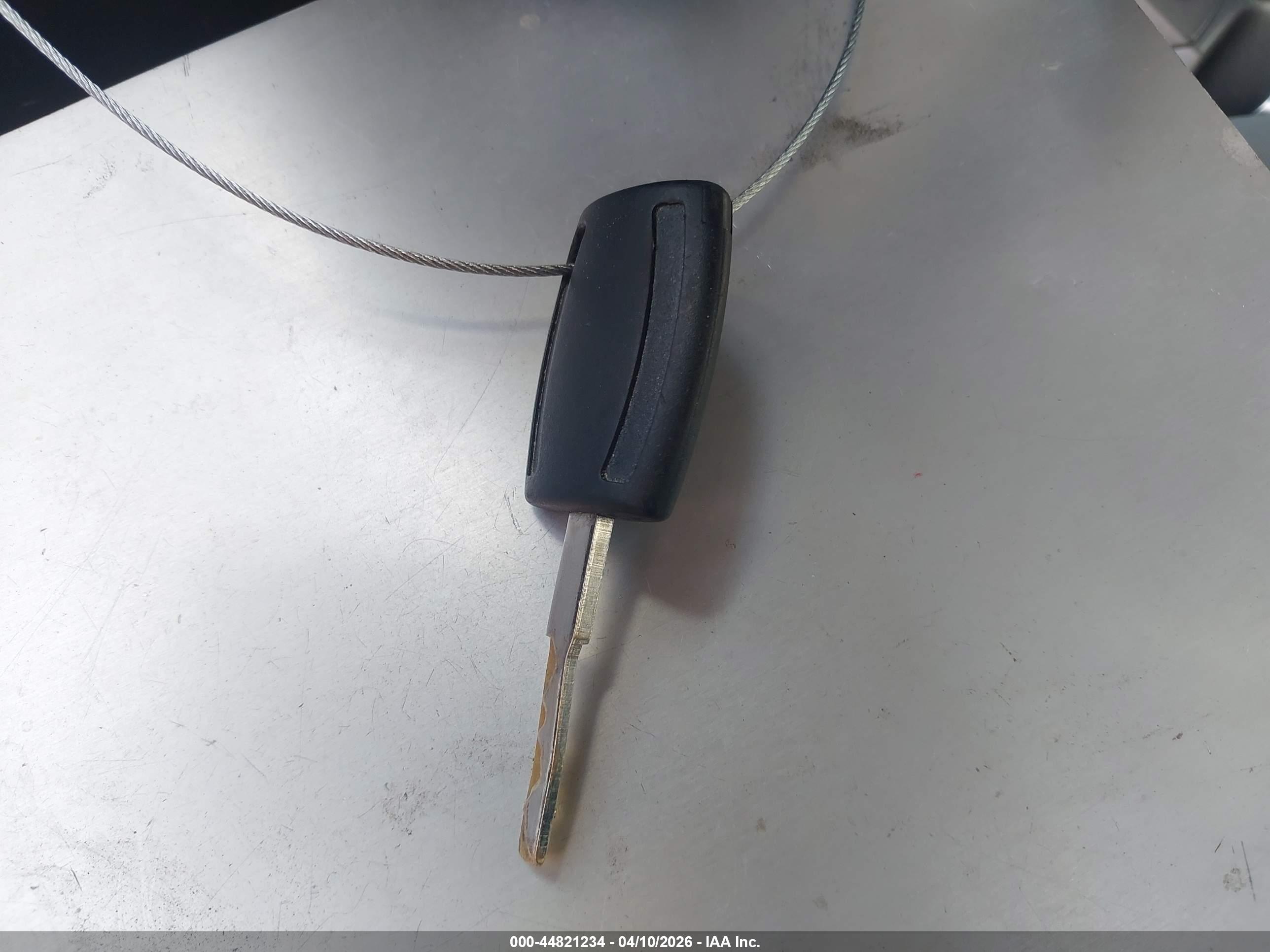 FORD ESCAPE image 11