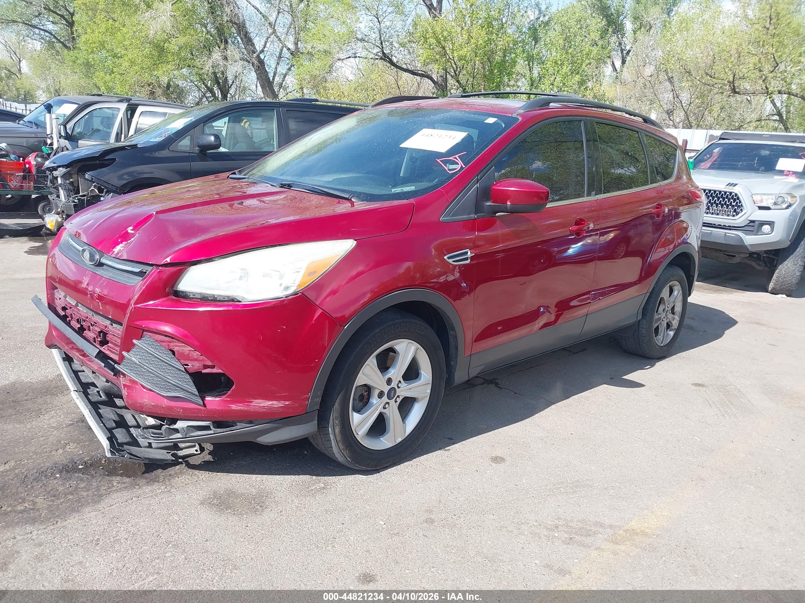 FORD ESCAPE image 2