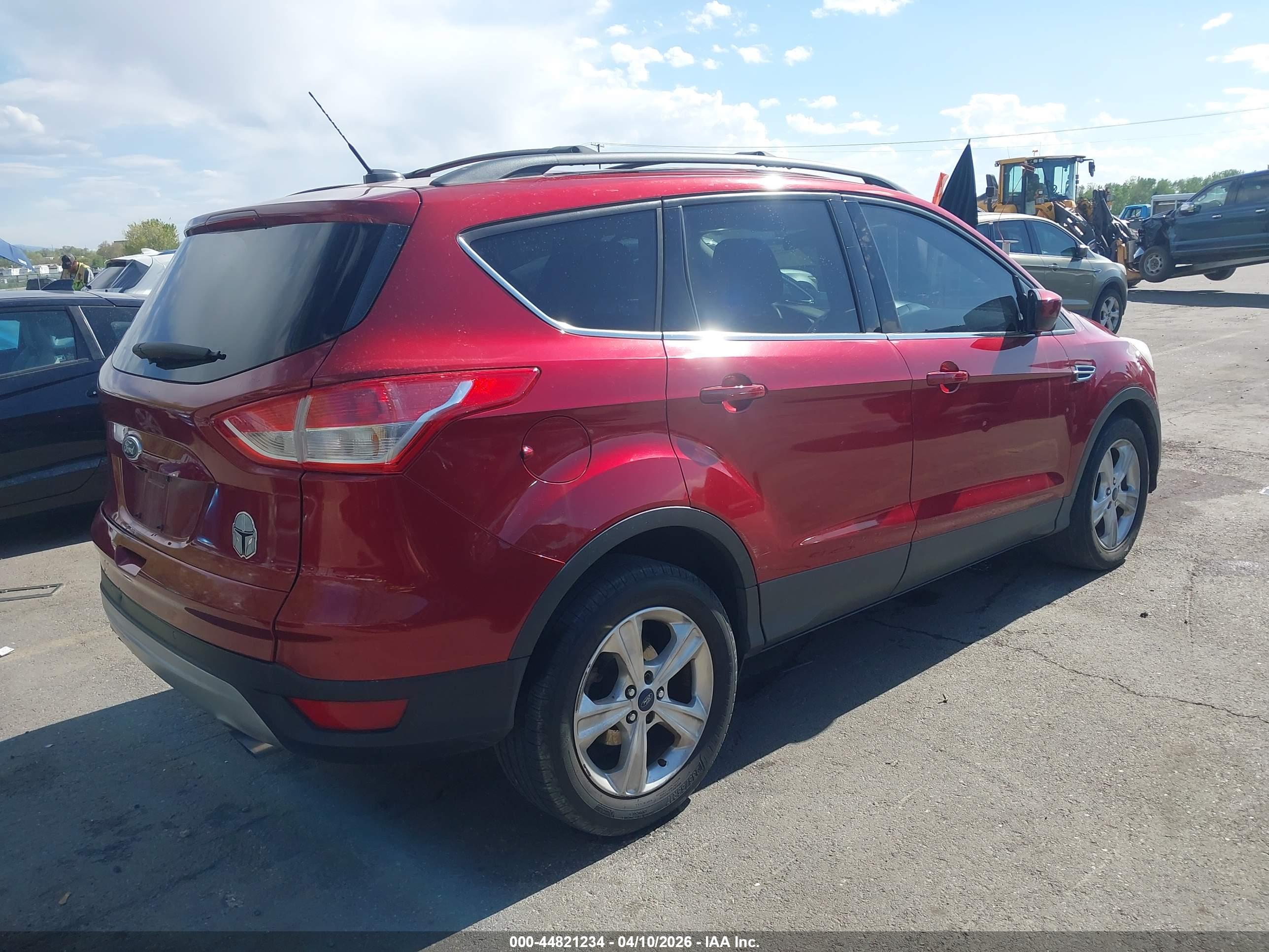 FORD ESCAPE image 4