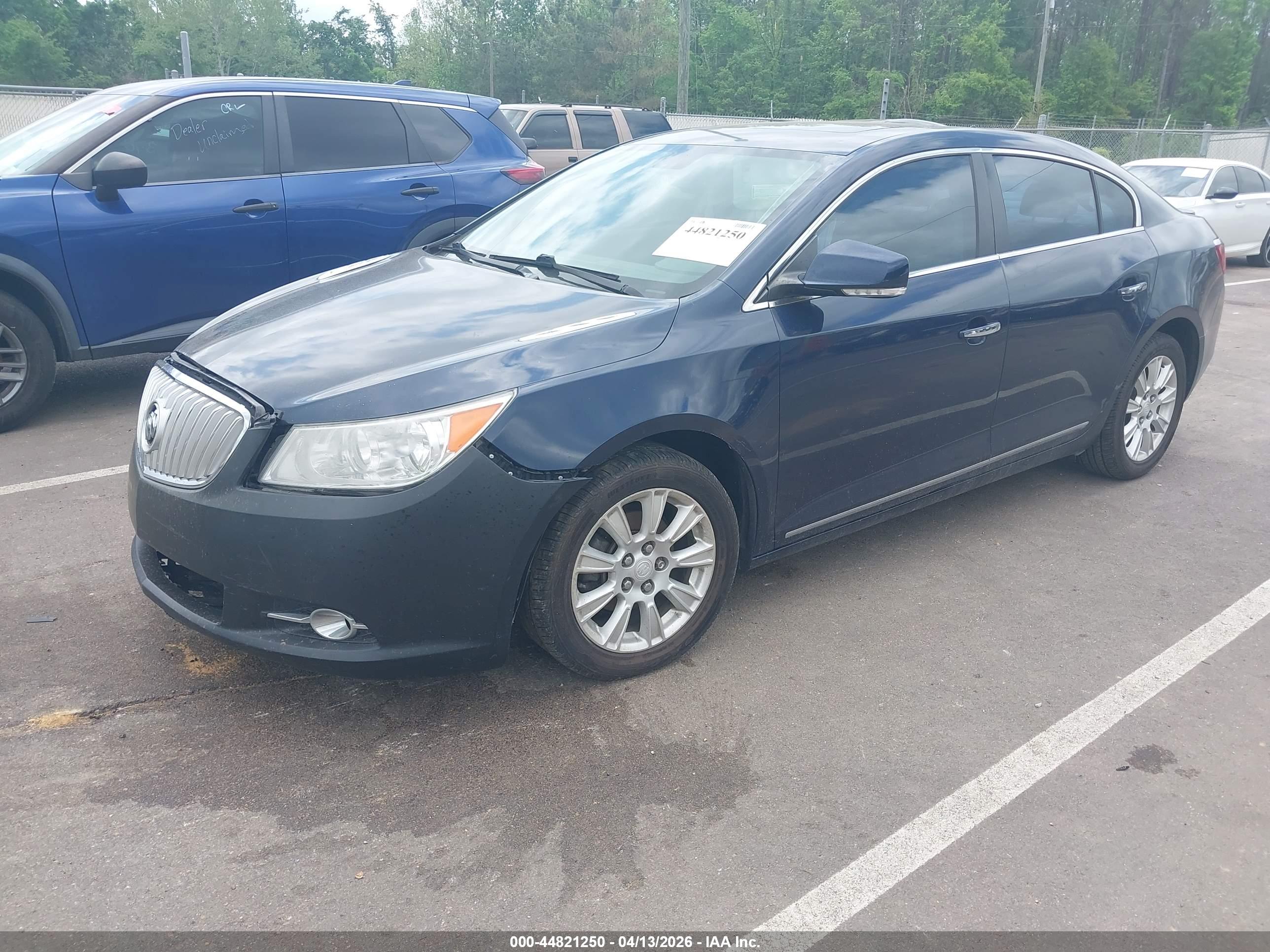 BUICK LACROSSE image 2