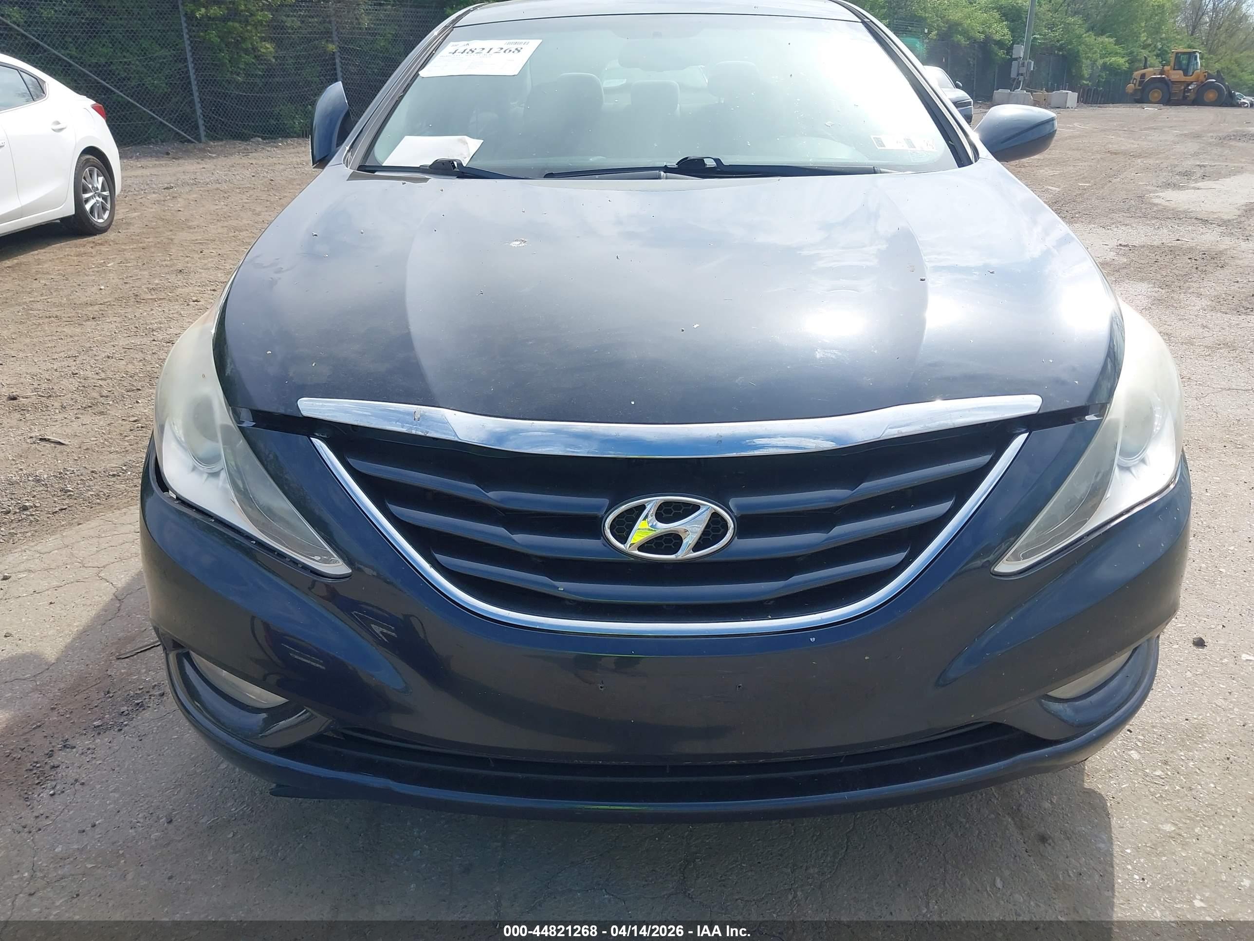 HYUNDAI SONATA image 6