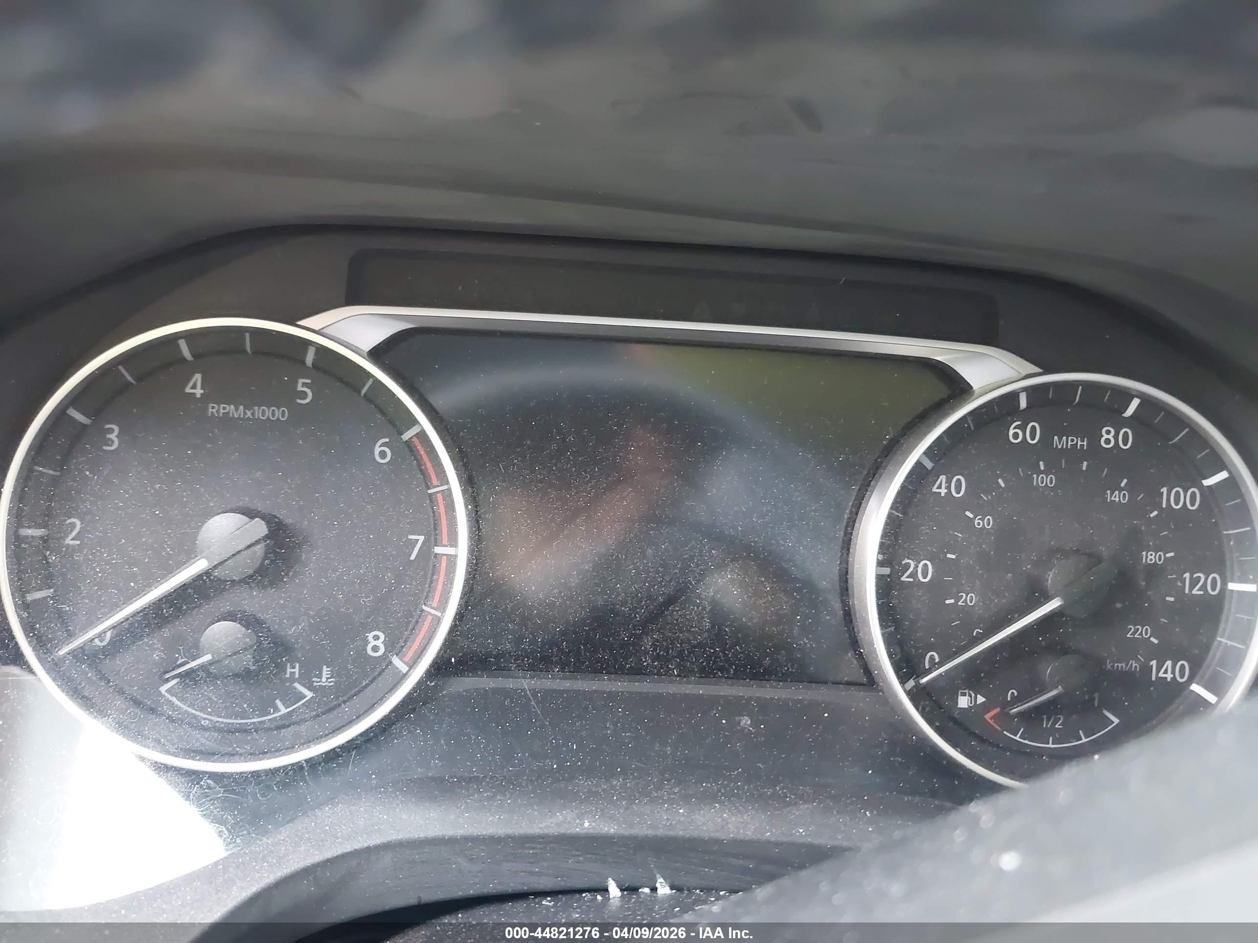 NISSAN ROGUE image 7