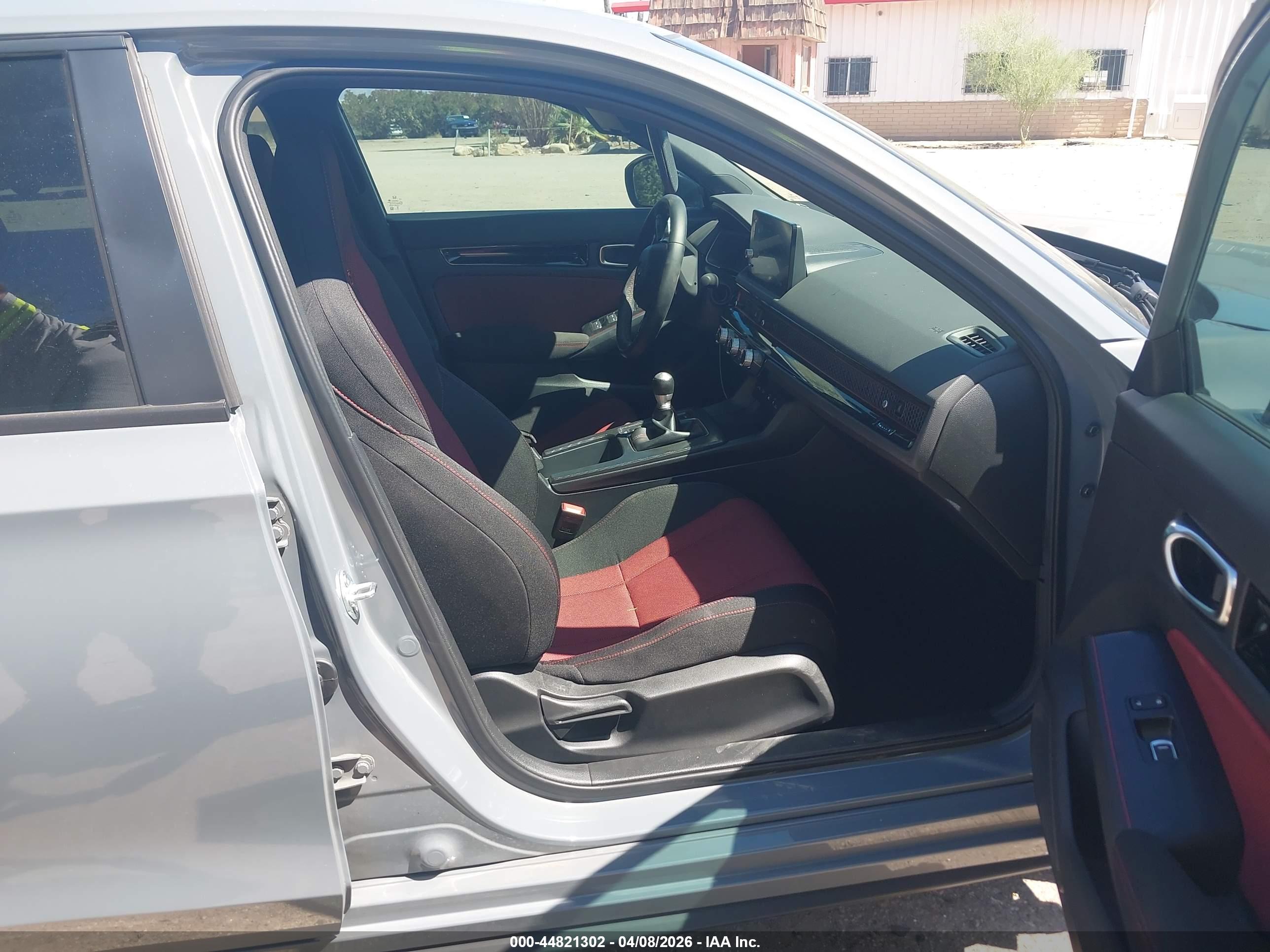 HONDA CIVIC image 5