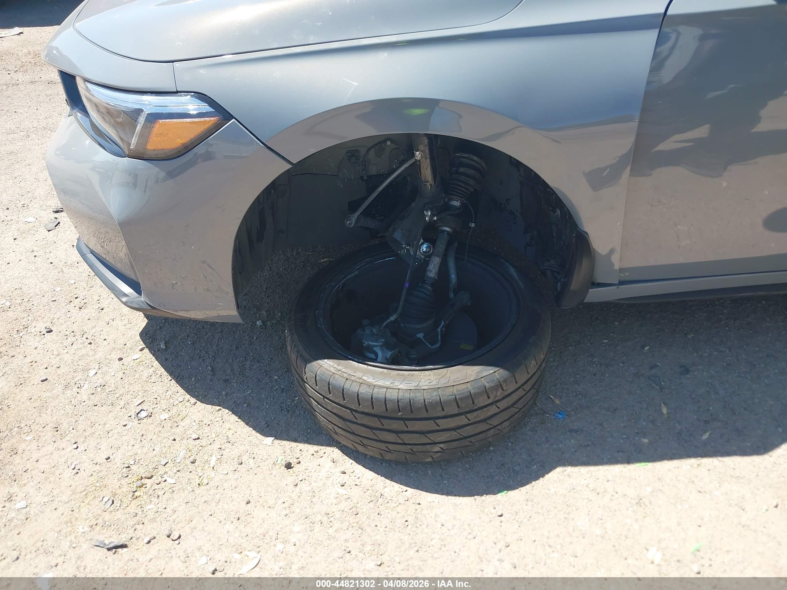 HONDA CIVIC image 6