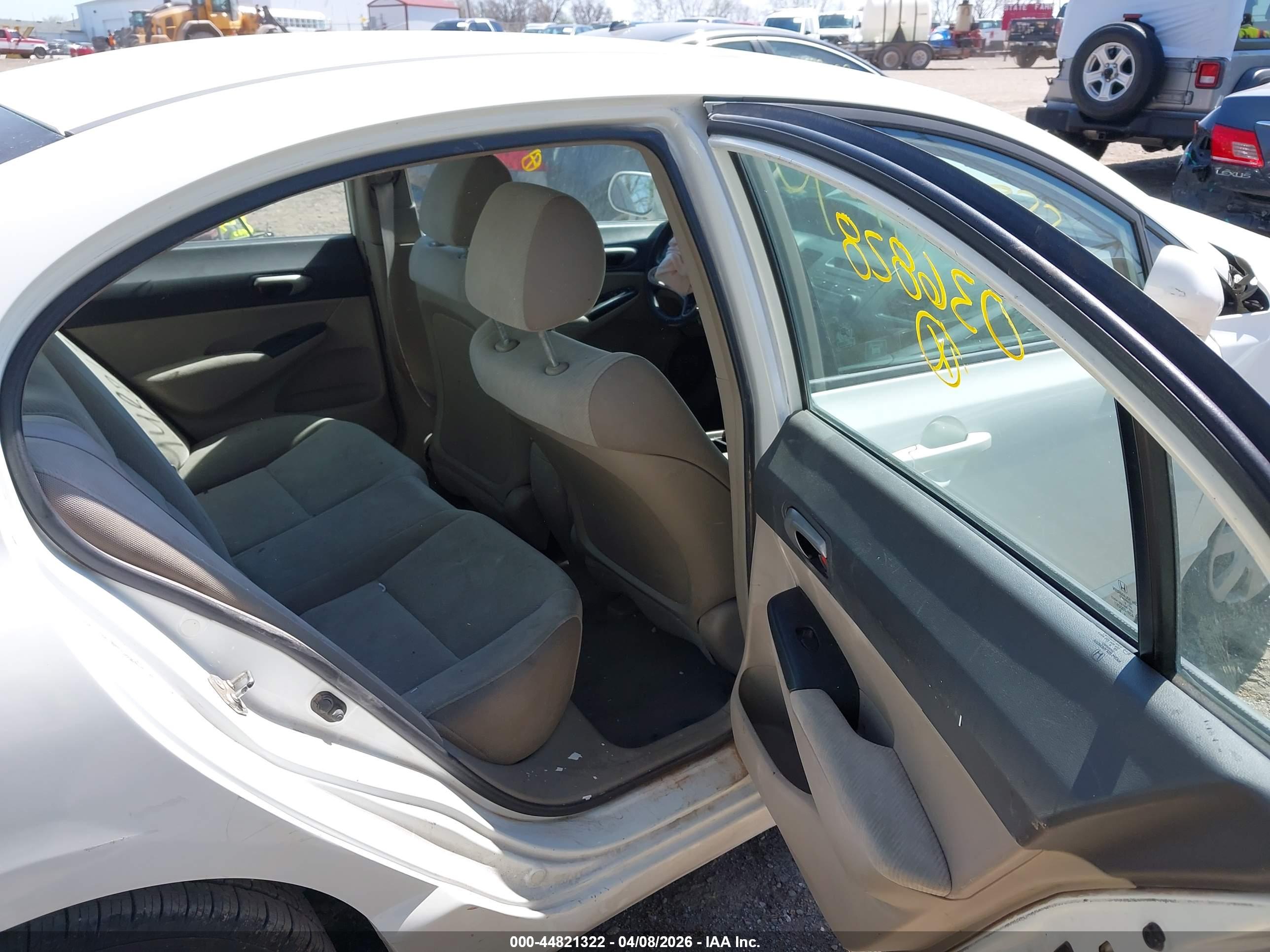 HONDA CIVIC image 8