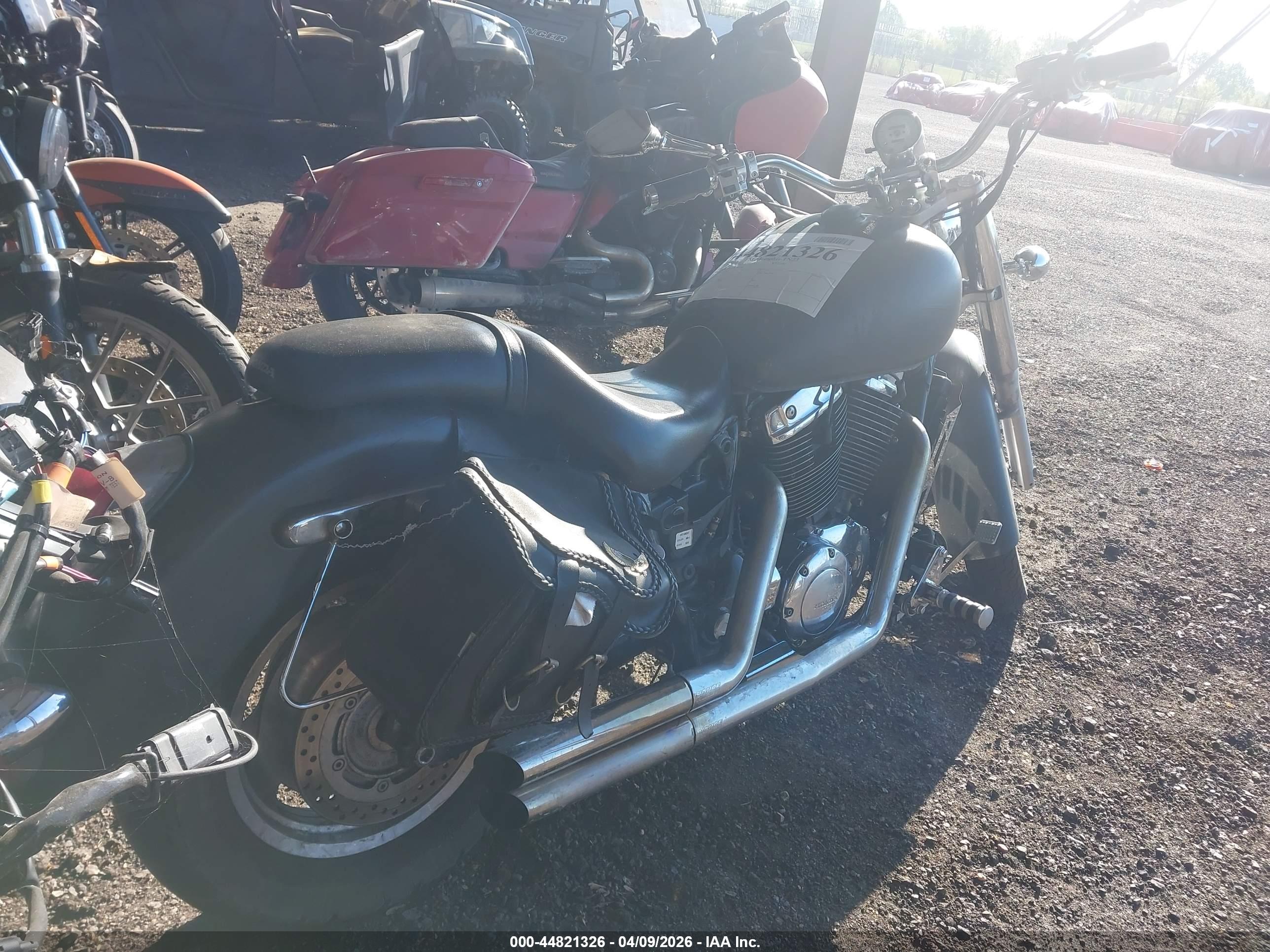 HONDA VT1100 image 4