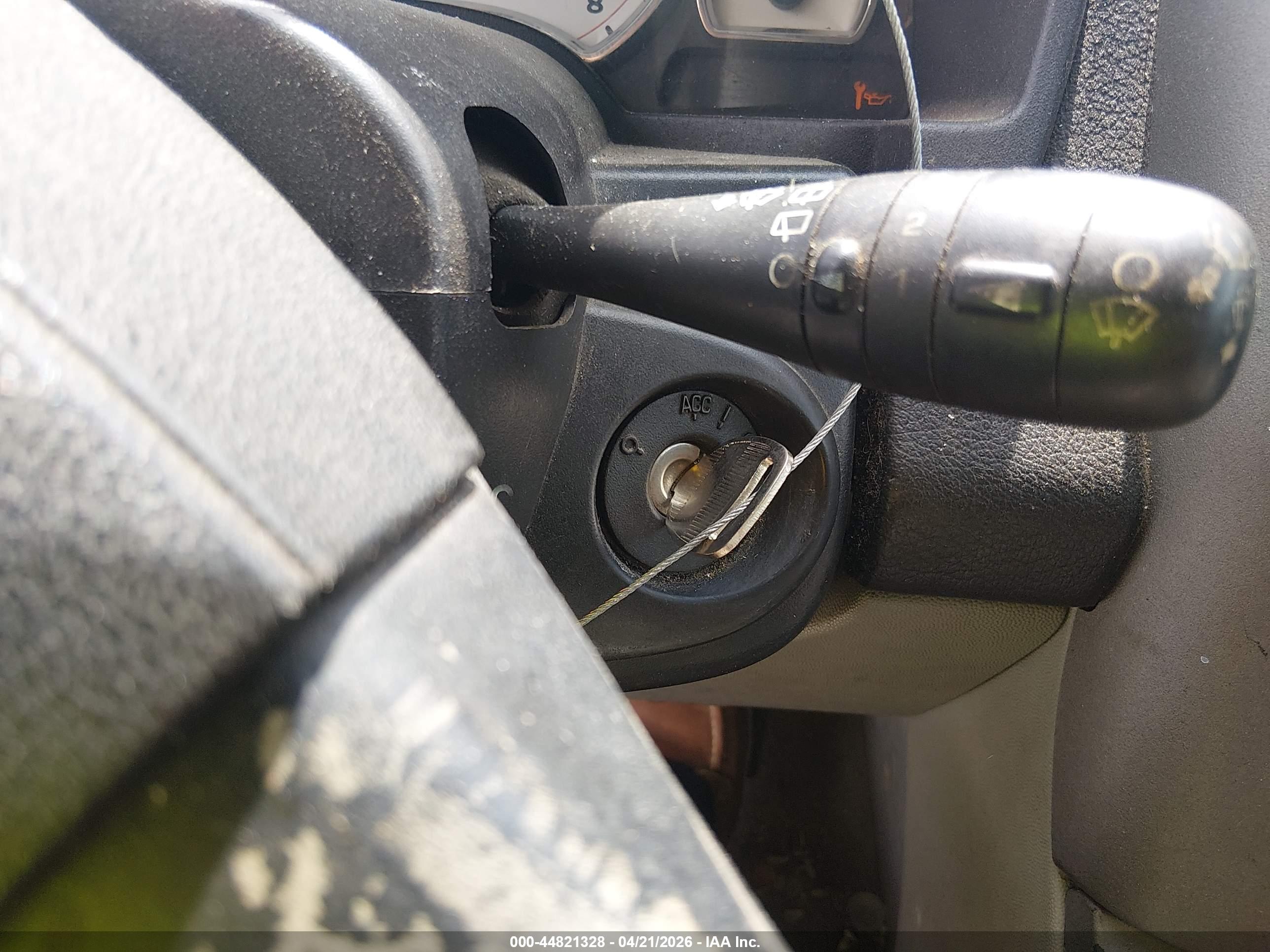 SATURN VUE image 11