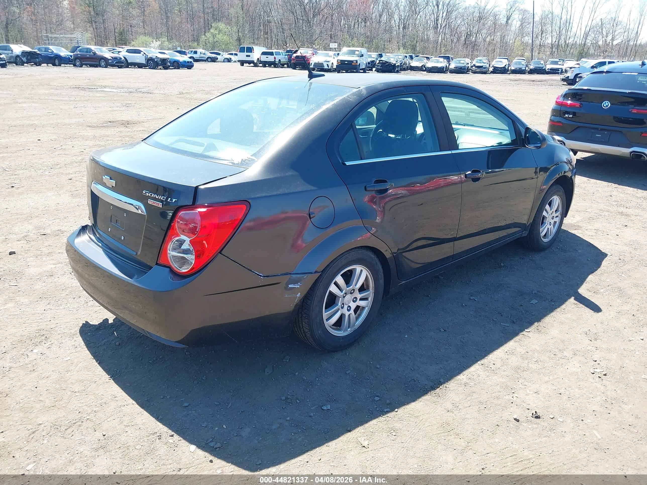 CHEVROLET SONIC image 4