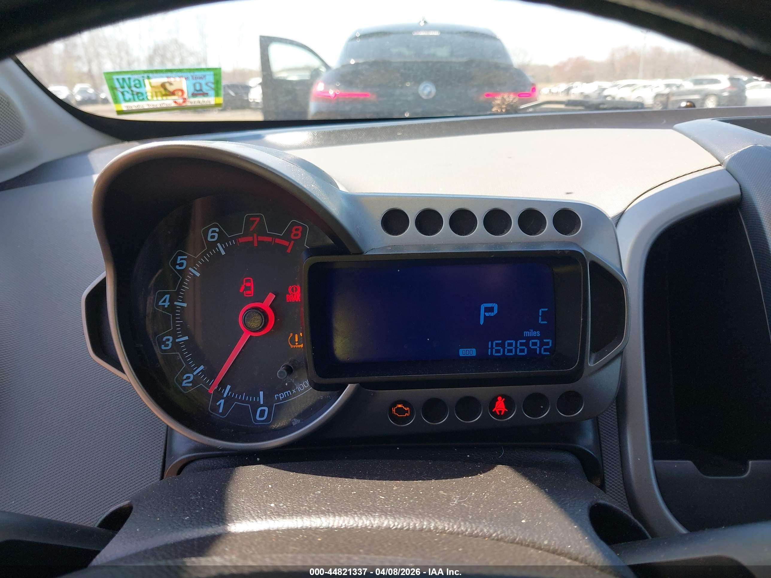 CHEVROLET SONIC image 7
