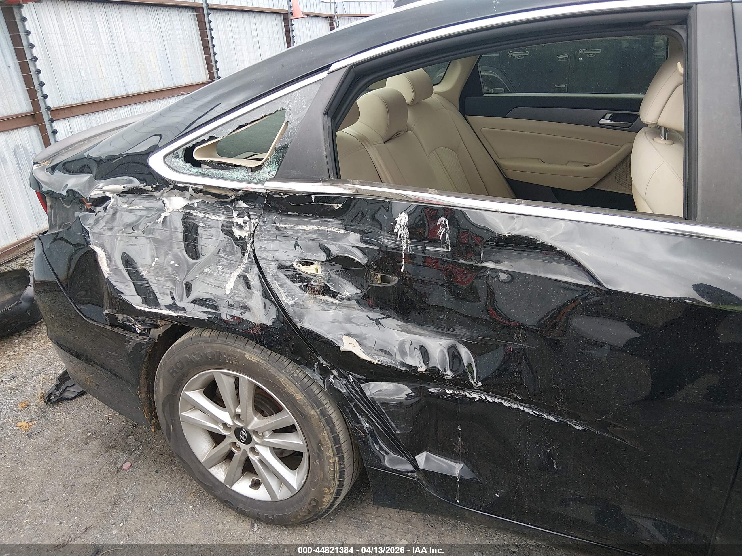 HYUNDAI SONATA image 6