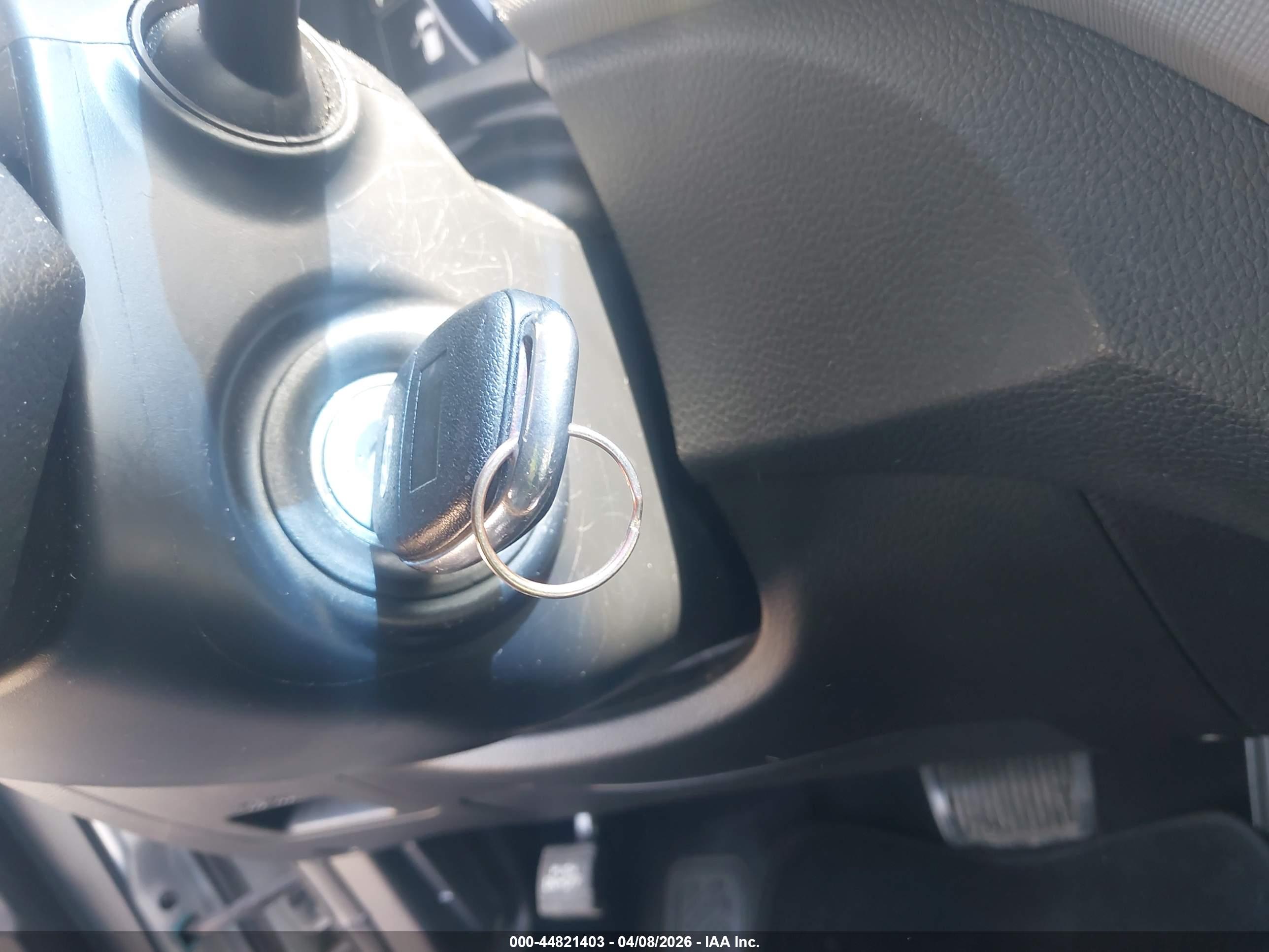 HYUNDAI SANTA image 11