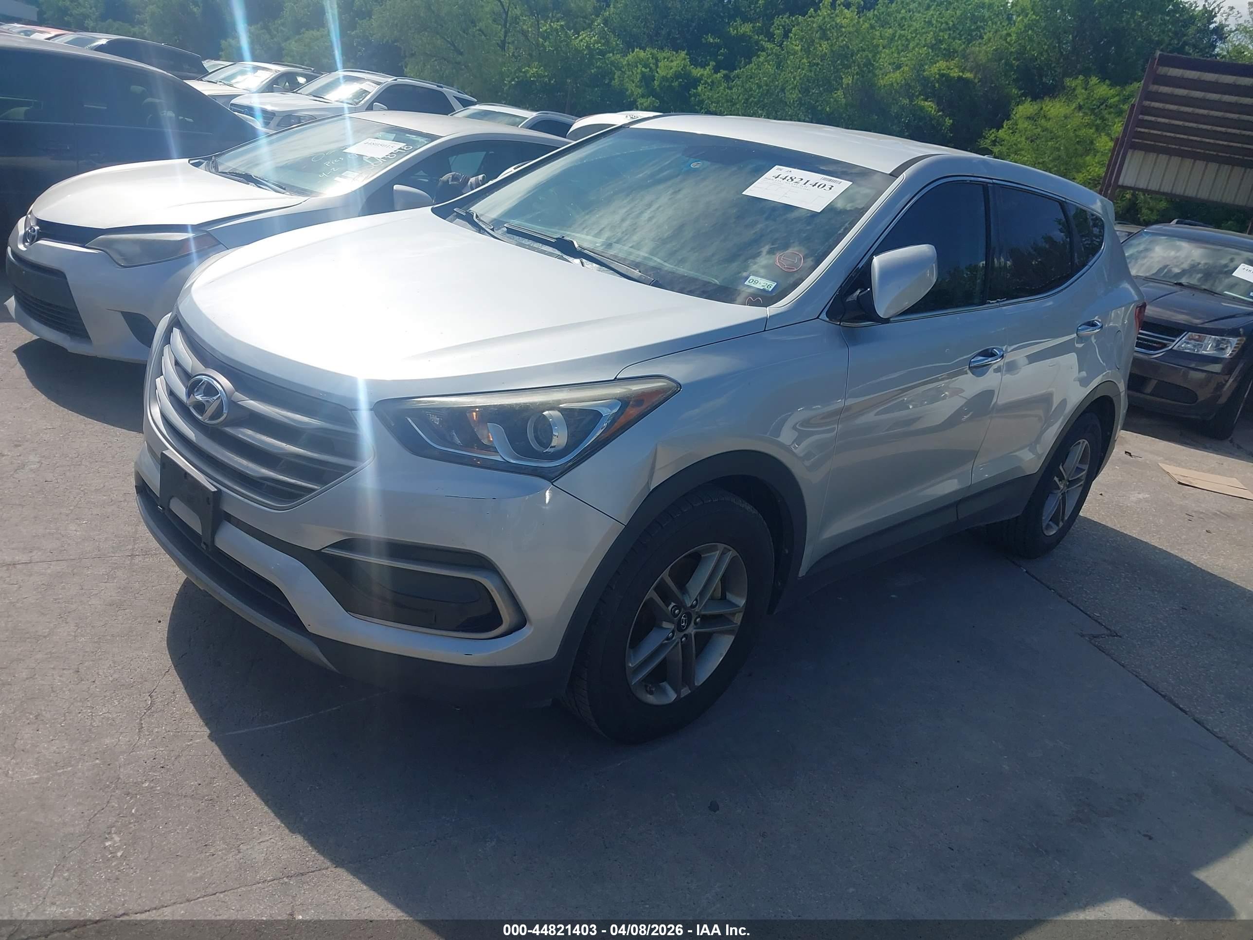 HYUNDAI SANTA image 2