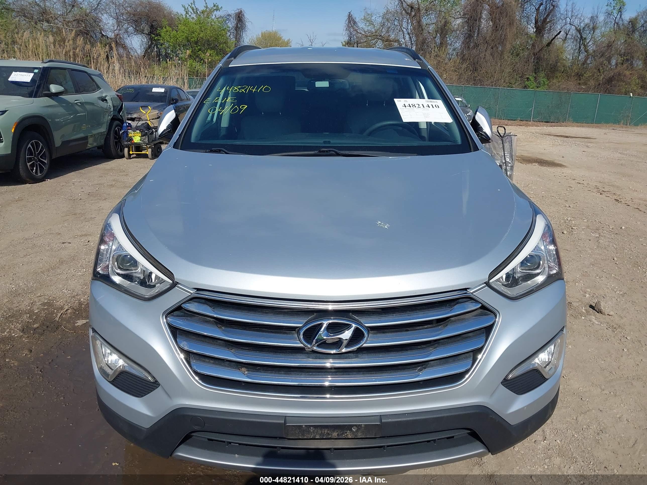 HYUNDAI SANTA image 6