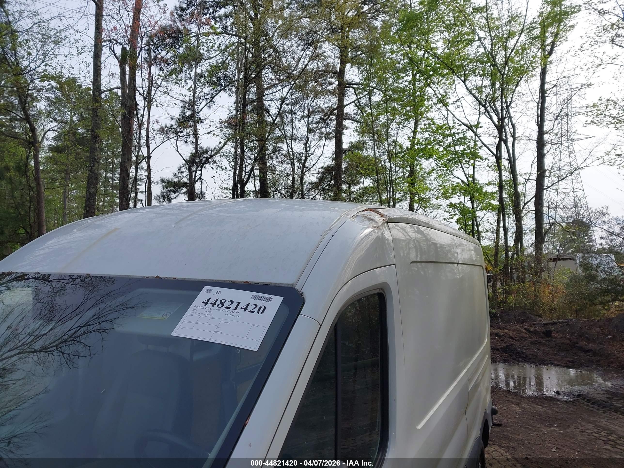 FORD TRANSIT-250 image 6