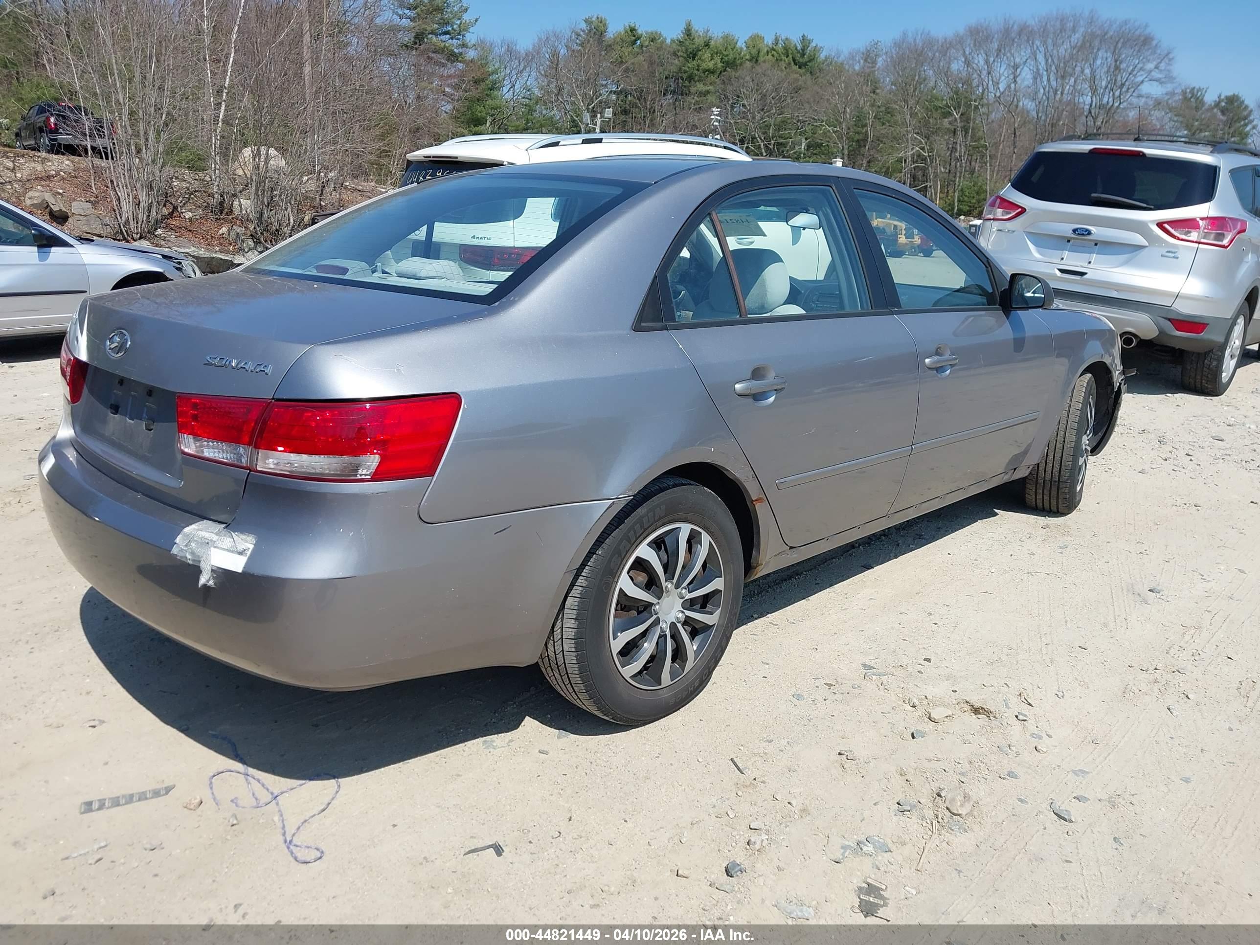 HYUNDAI SONATA image 4