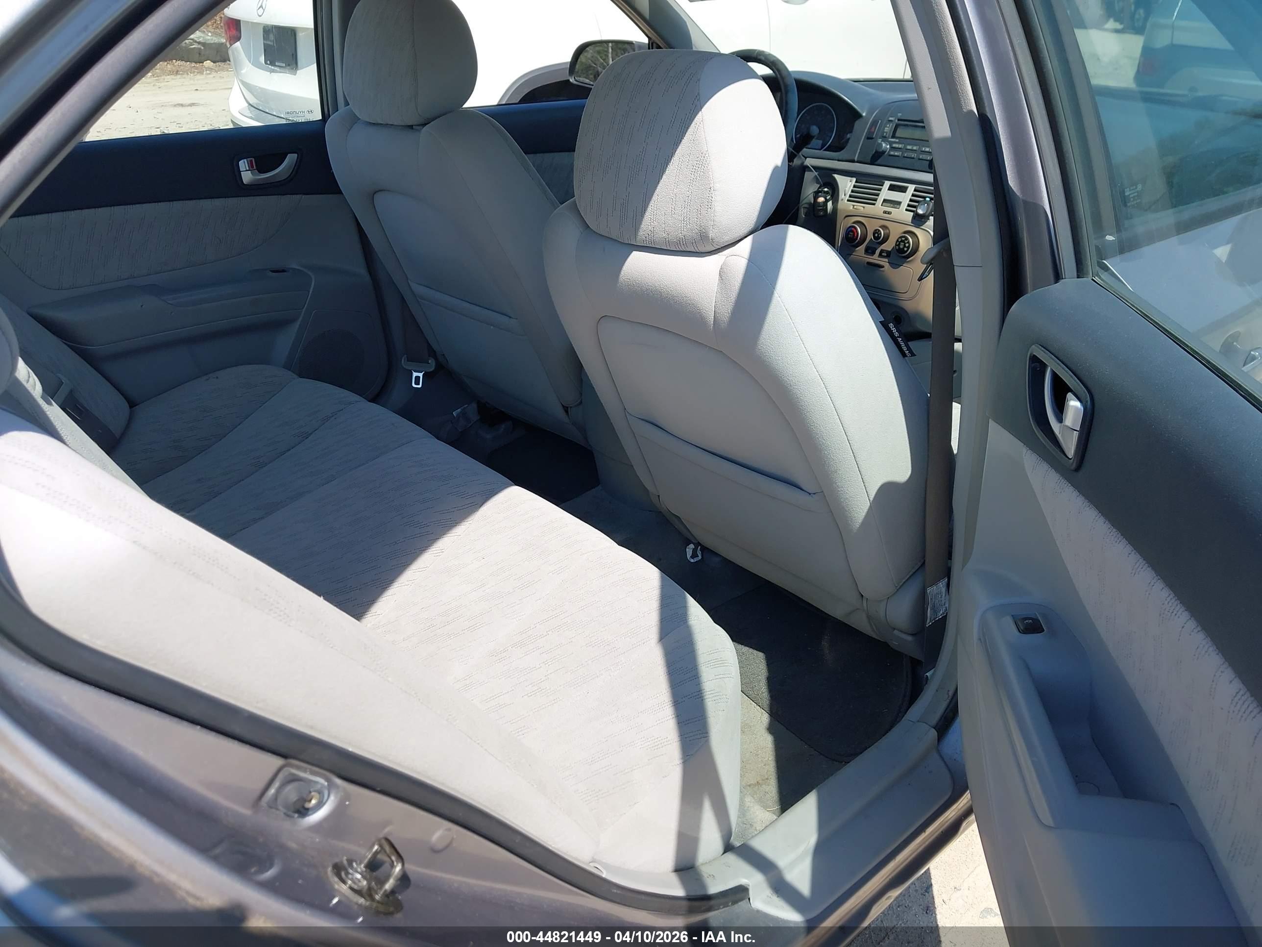 HYUNDAI SONATA image 8