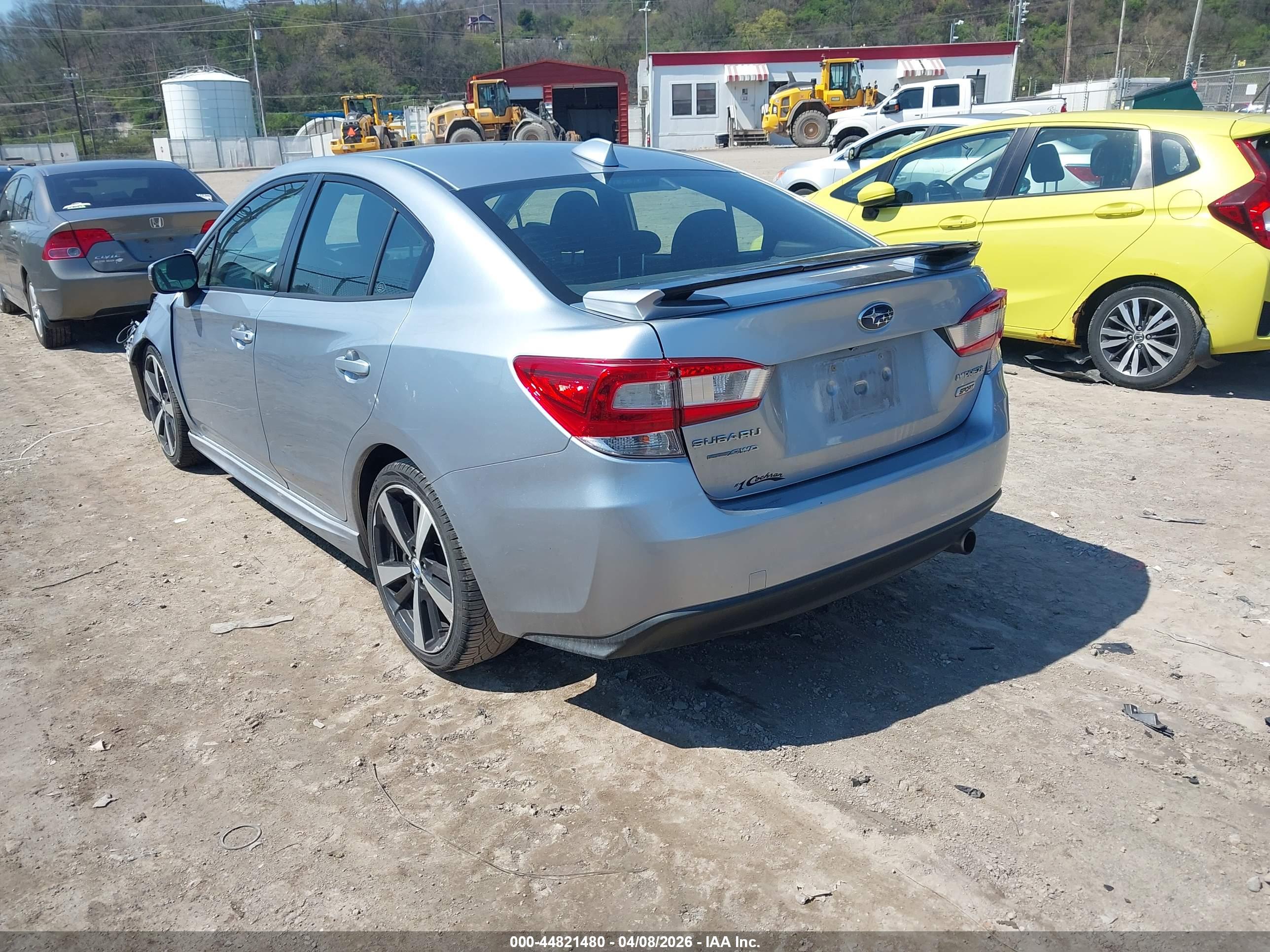 SUBARU IMPREZA image 3