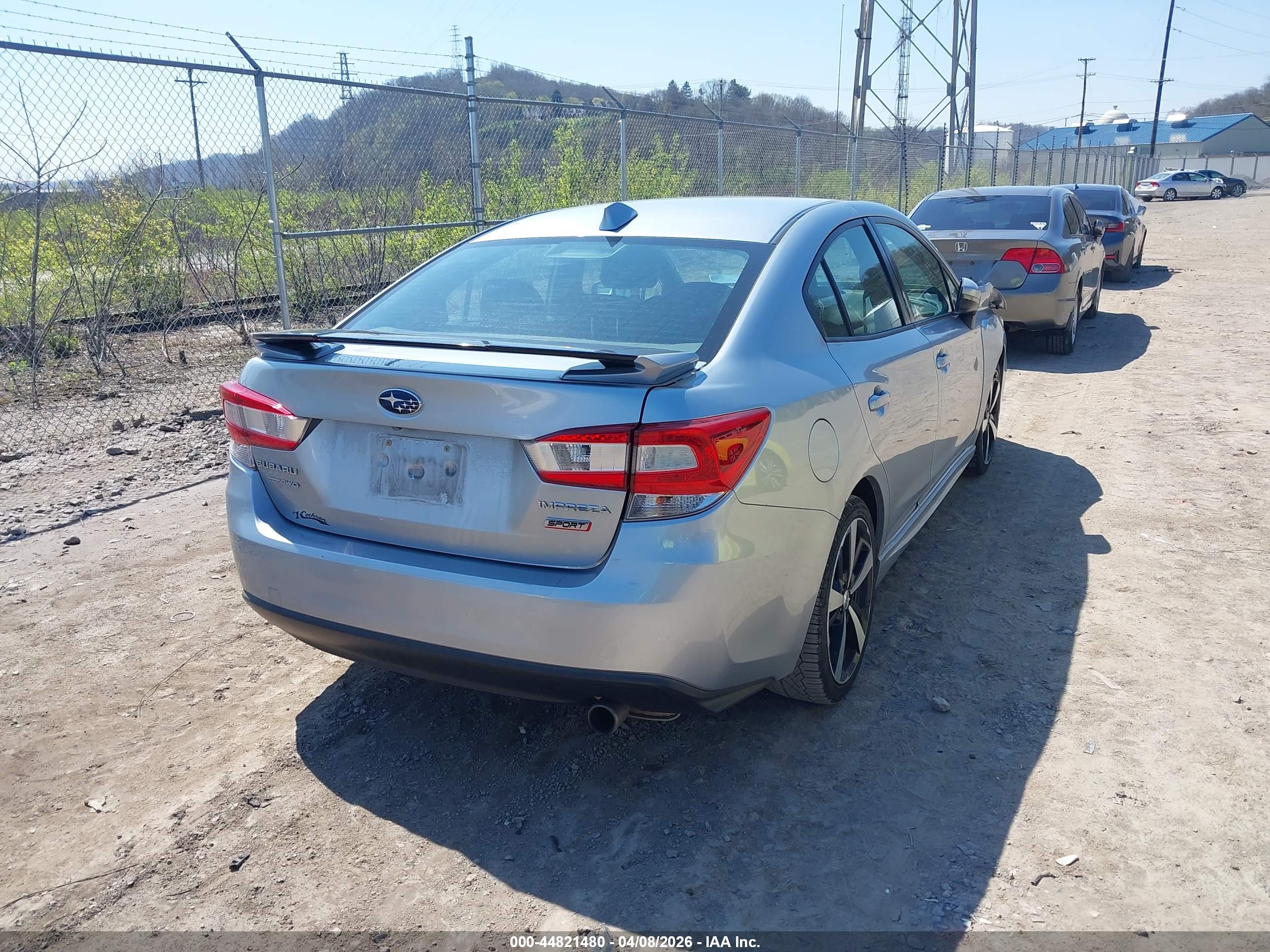 SUBARU IMPREZA image 4