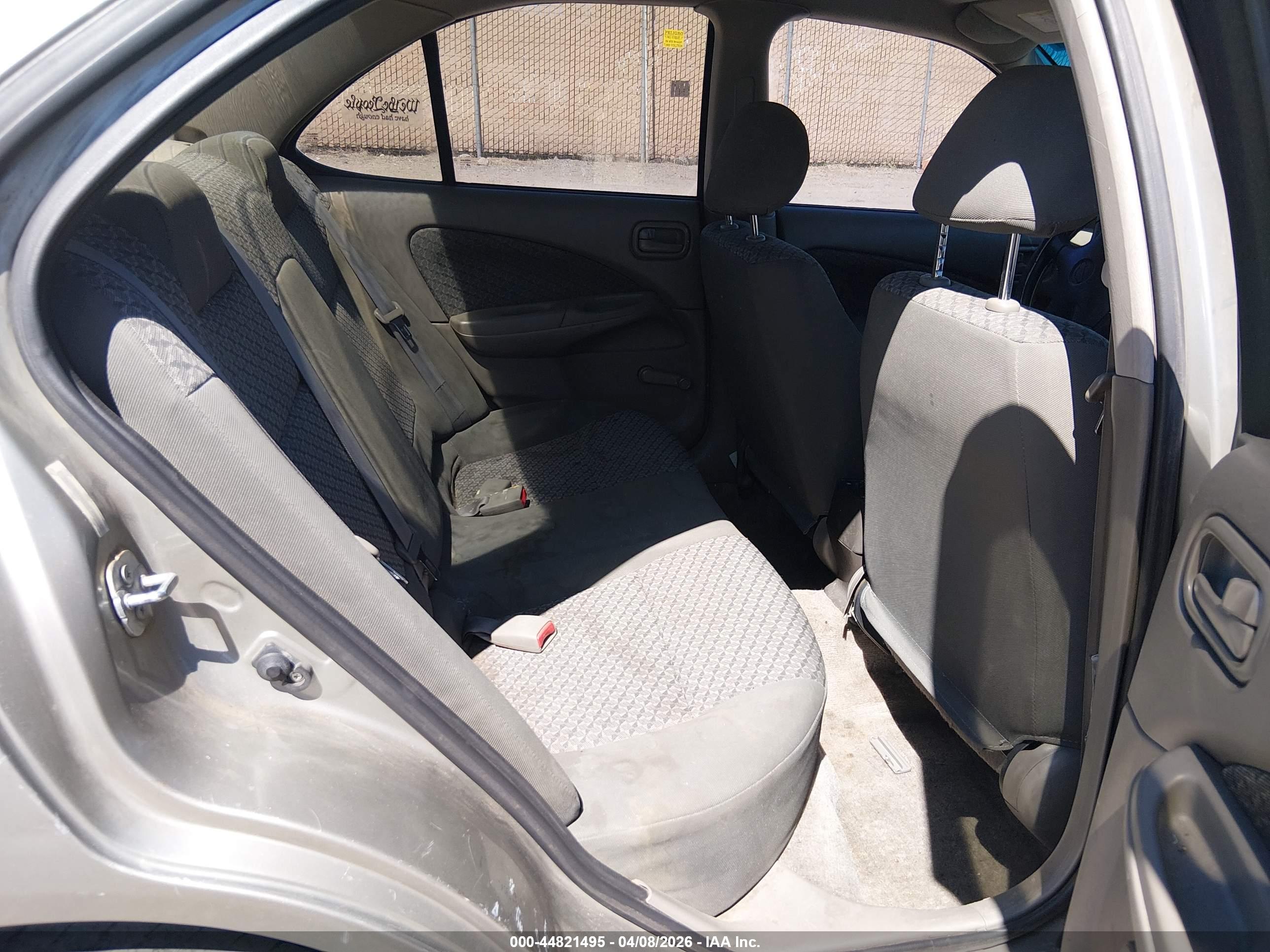 NISSAN SENTRA image 8