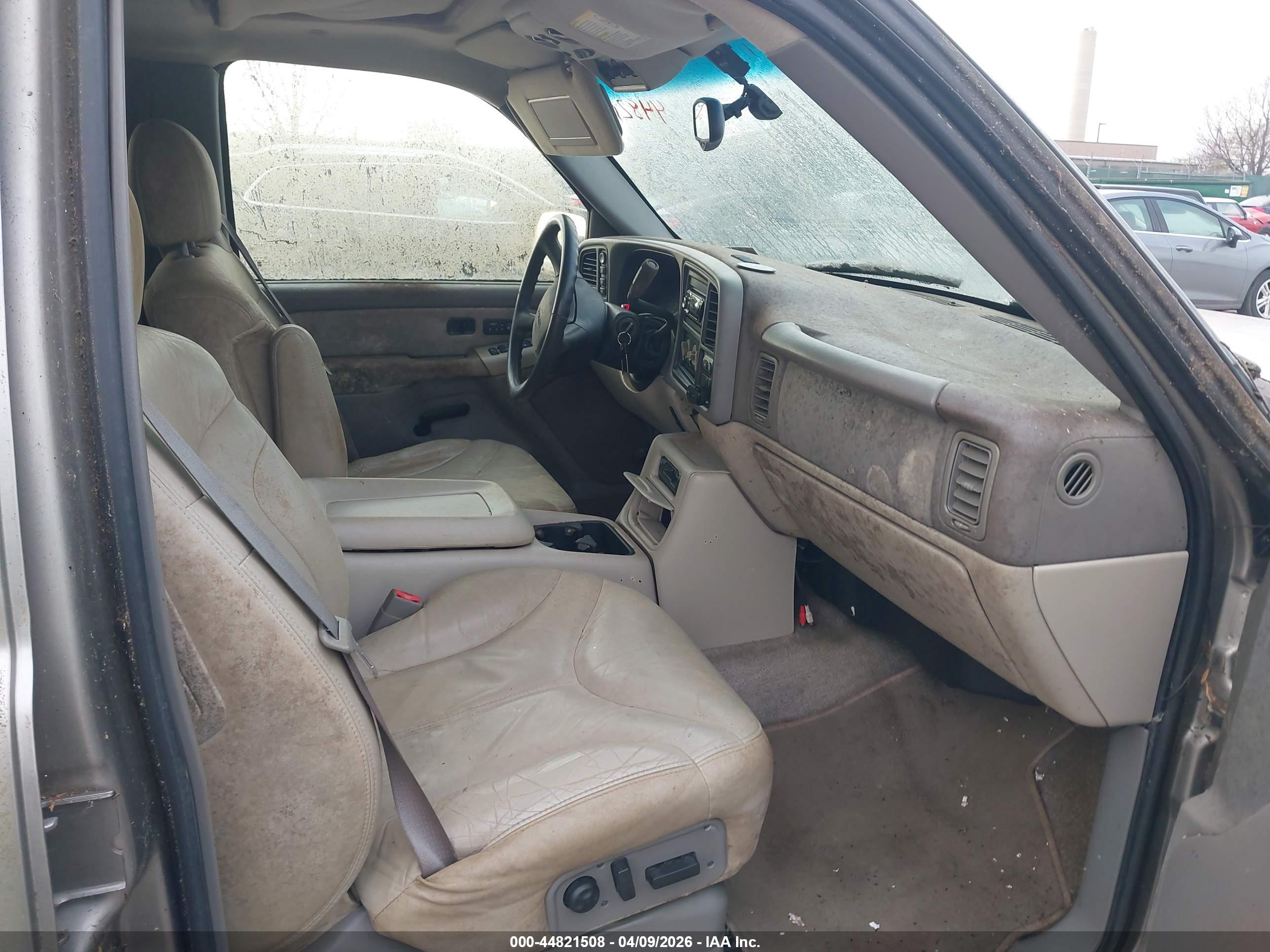 GMC YUKON image 5