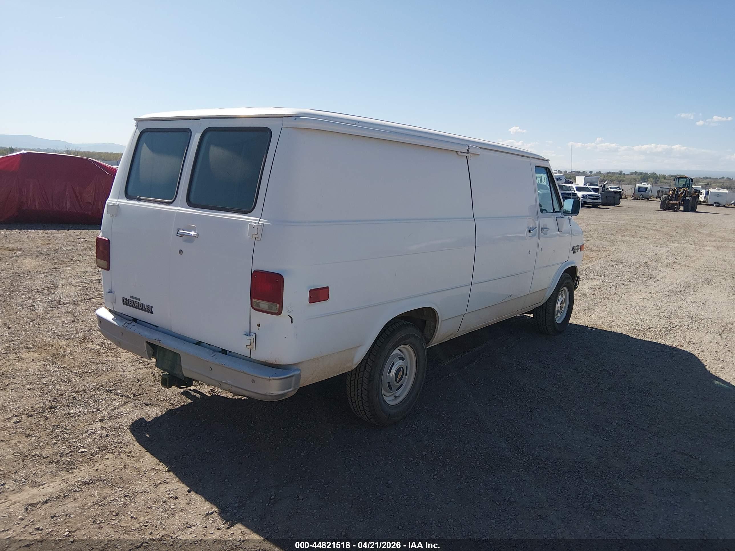 CHEVROLET G20 image 4