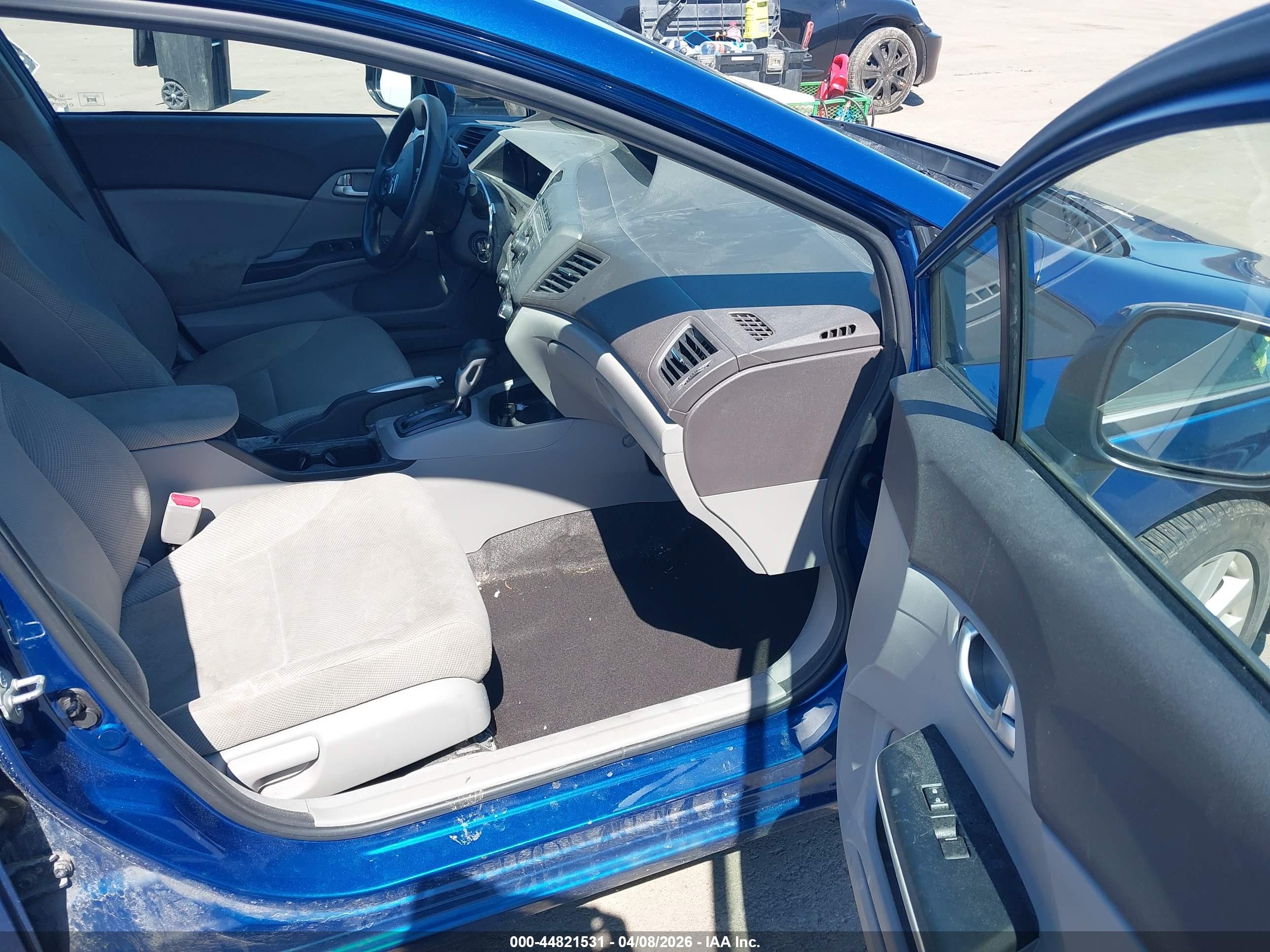 HONDA CIVIC image 5