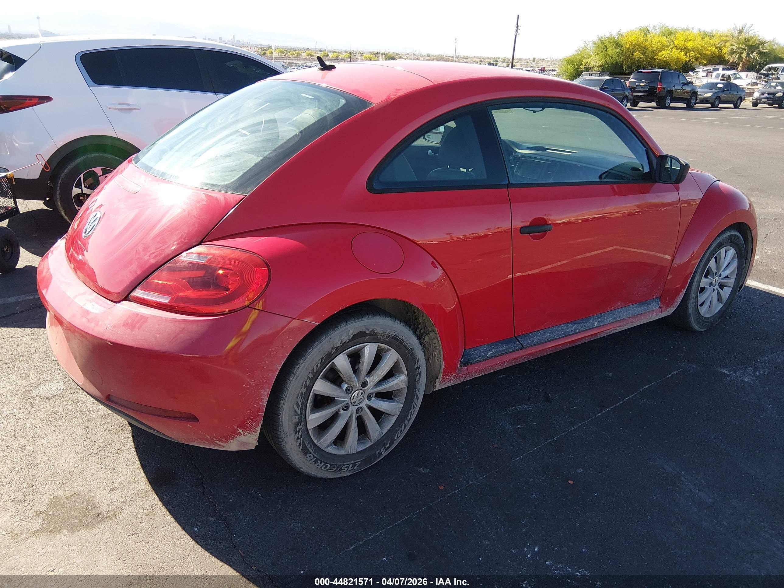 VOLKSWAGEN BEETLE image 4