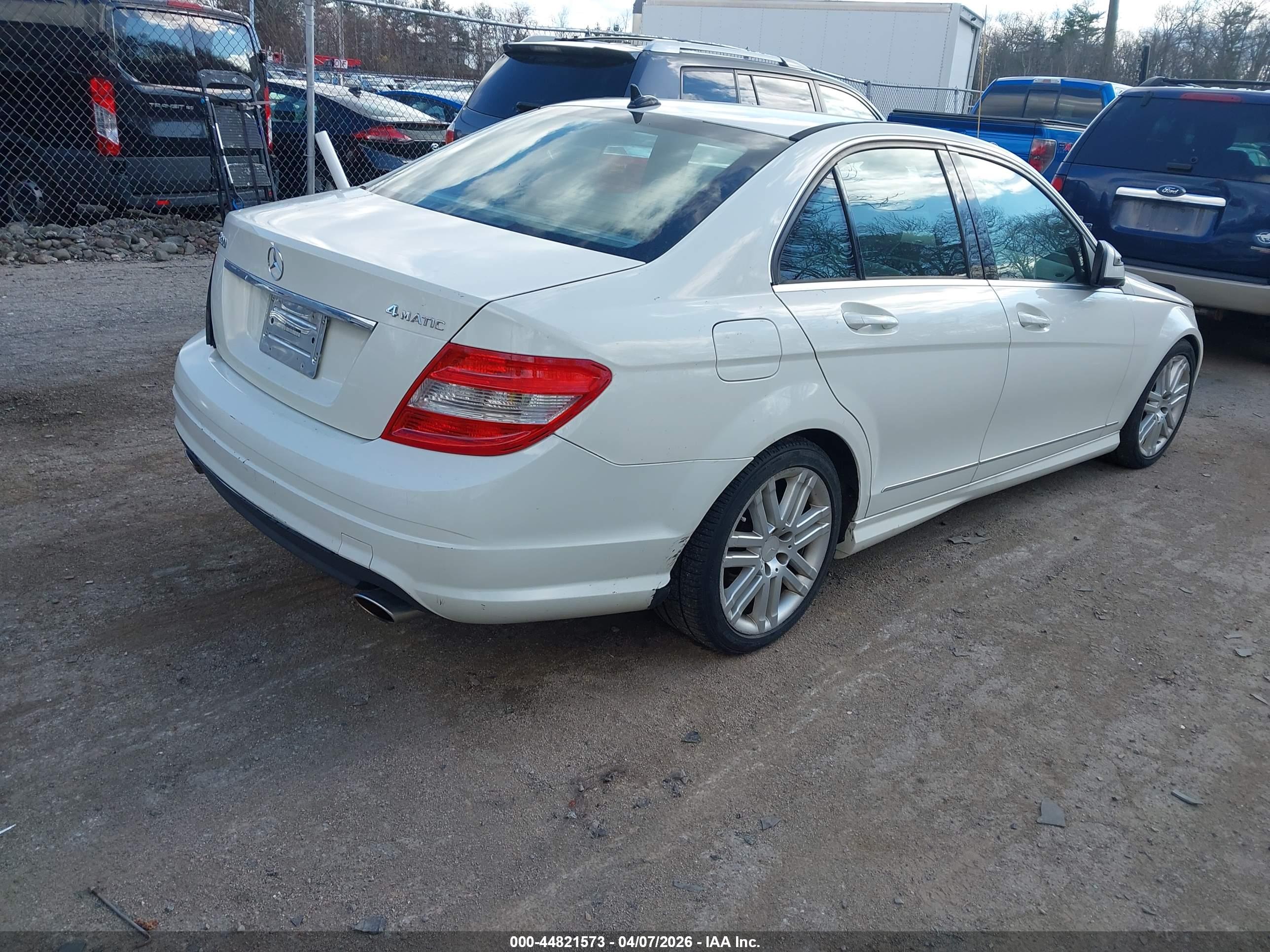 MERCEDES-BENZ C image 4