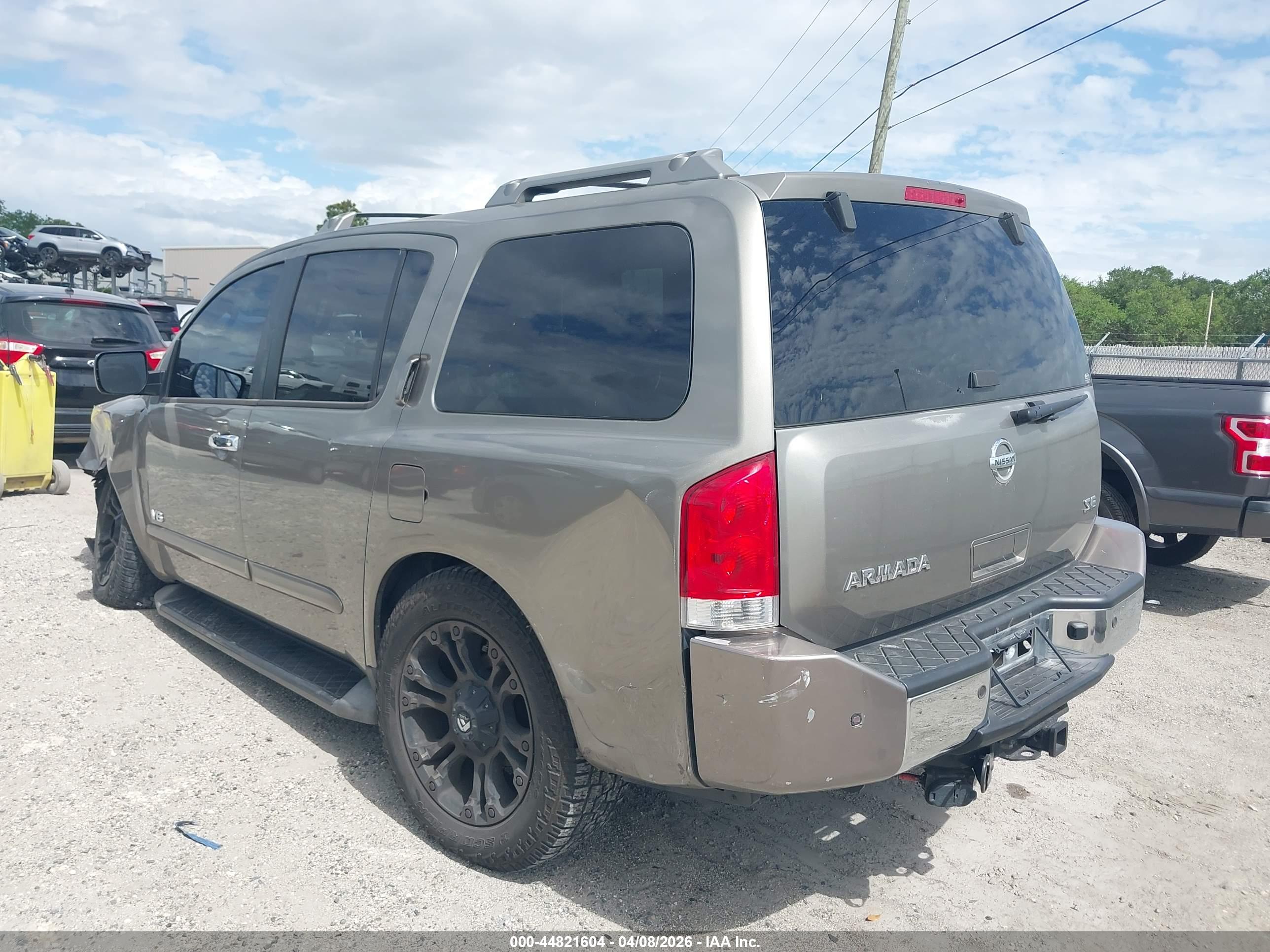 NISSAN ARMADA image 3