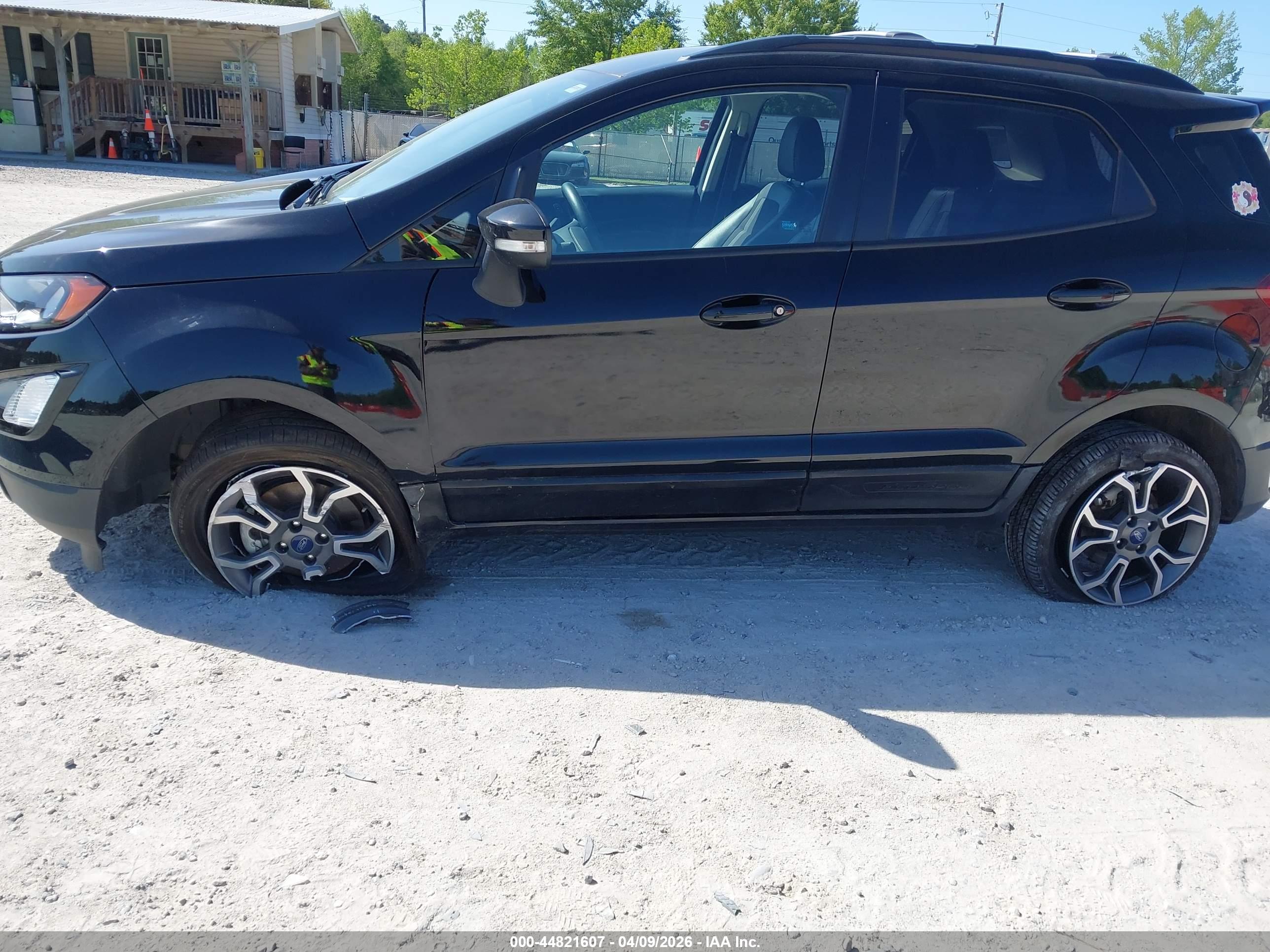 FORD ECOSPORT image 6