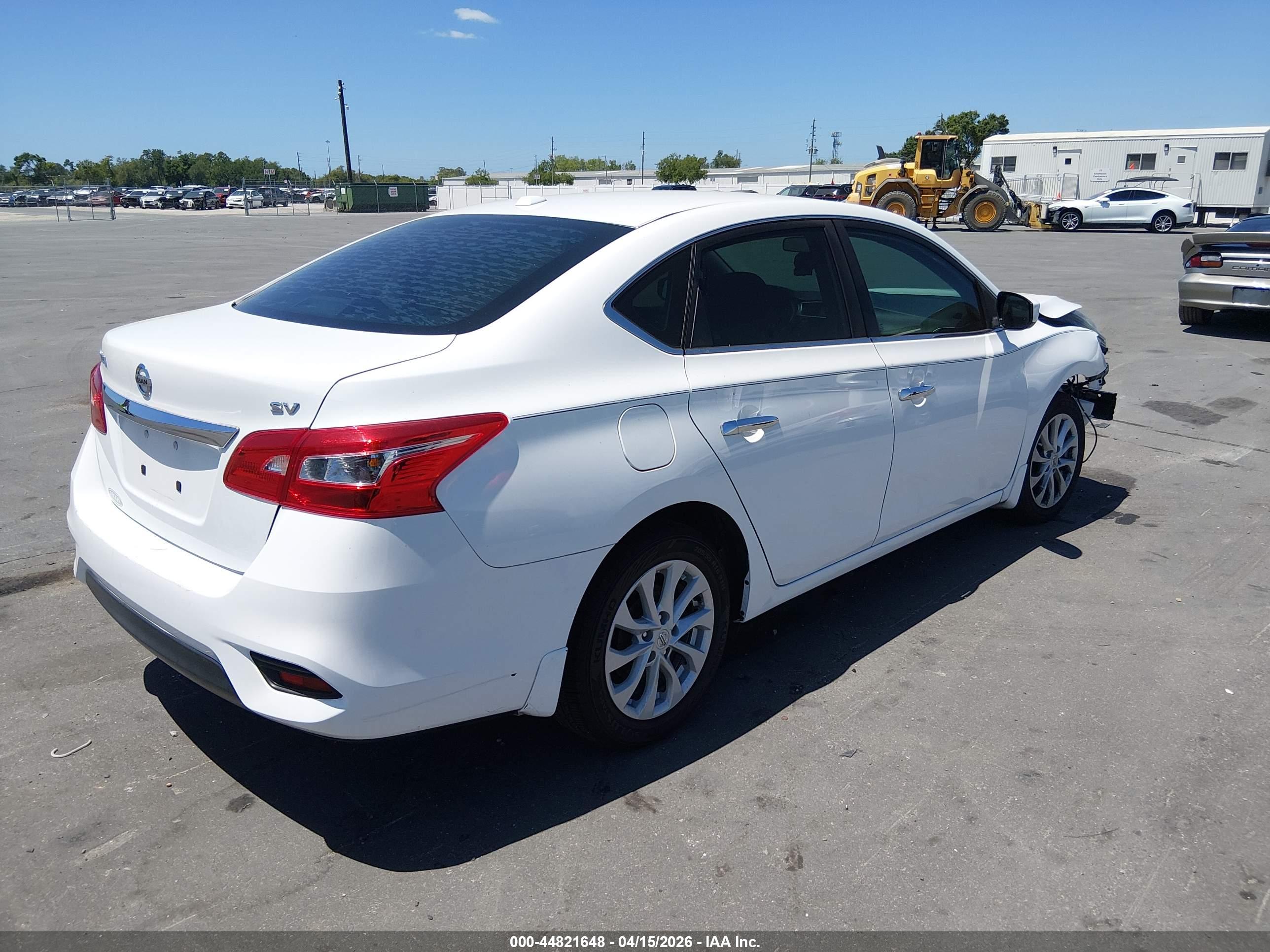 NISSAN SENTRA image 4