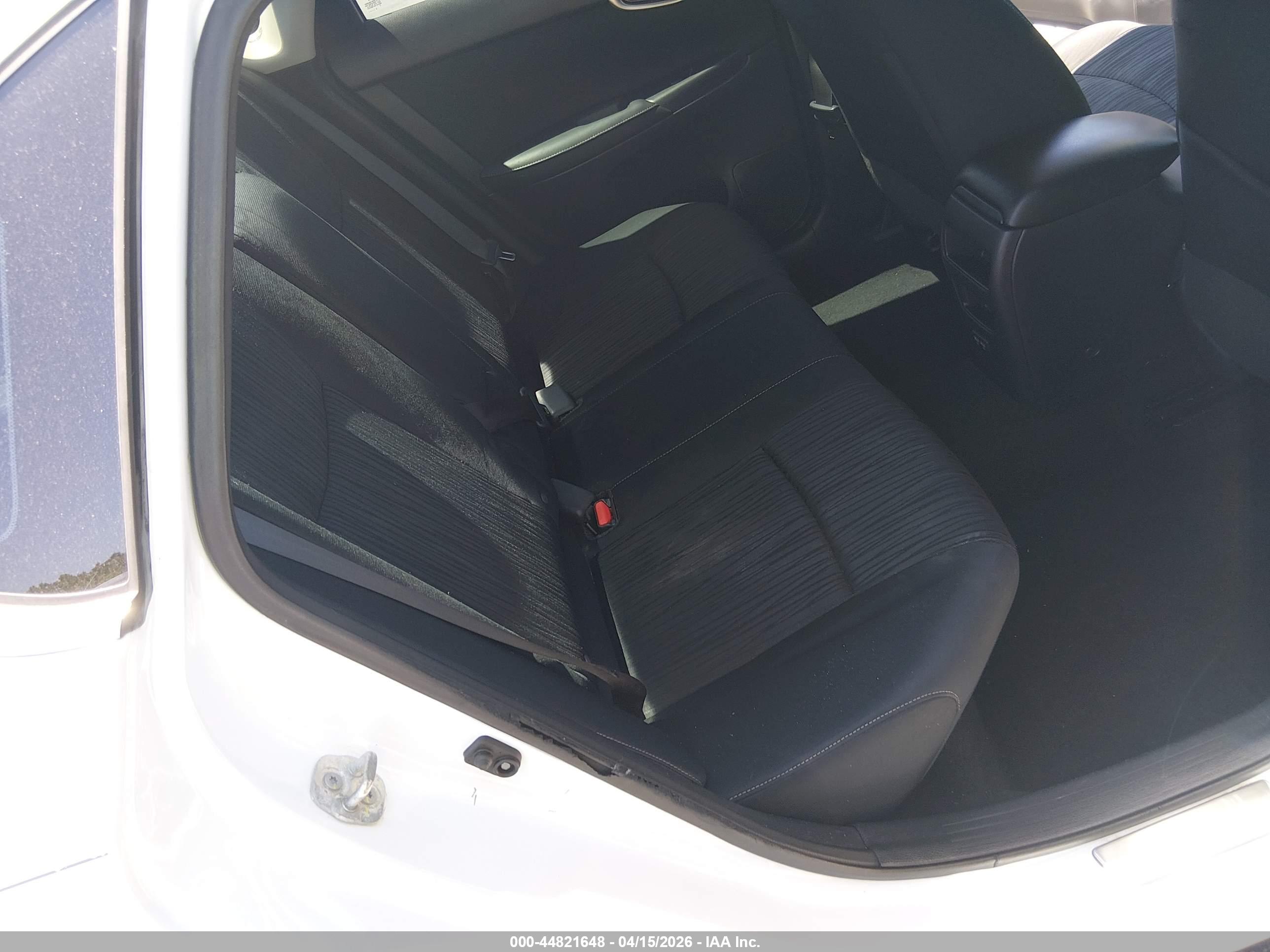 NISSAN SENTRA image 8