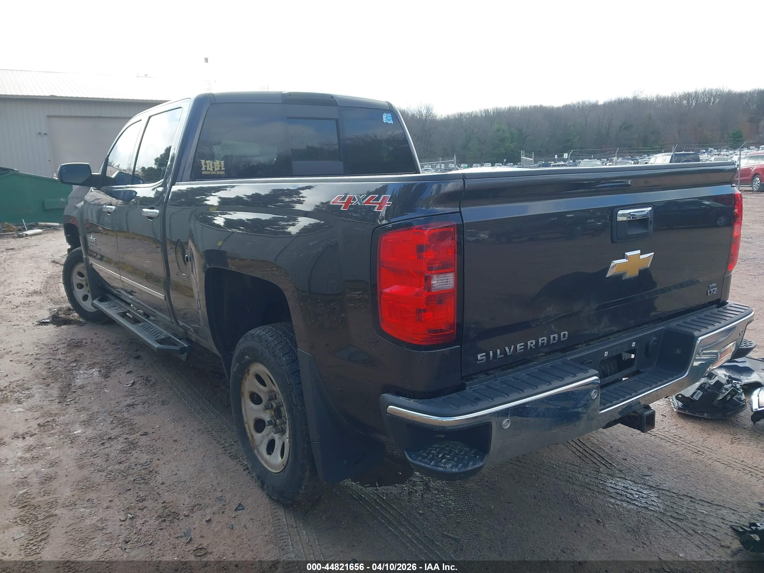 CHEVROLET SILVERADO image 3