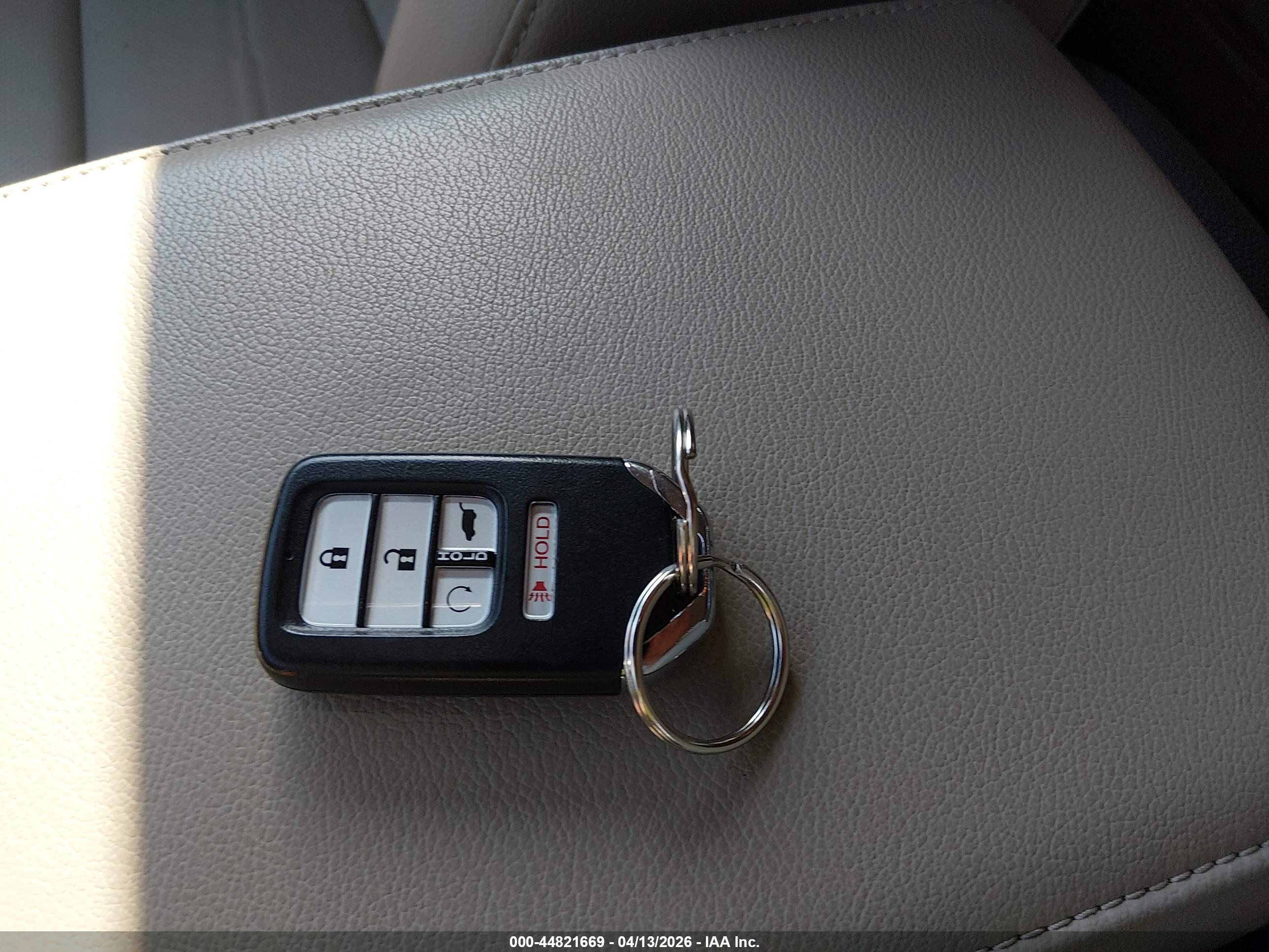 HONDA CR-V image 11