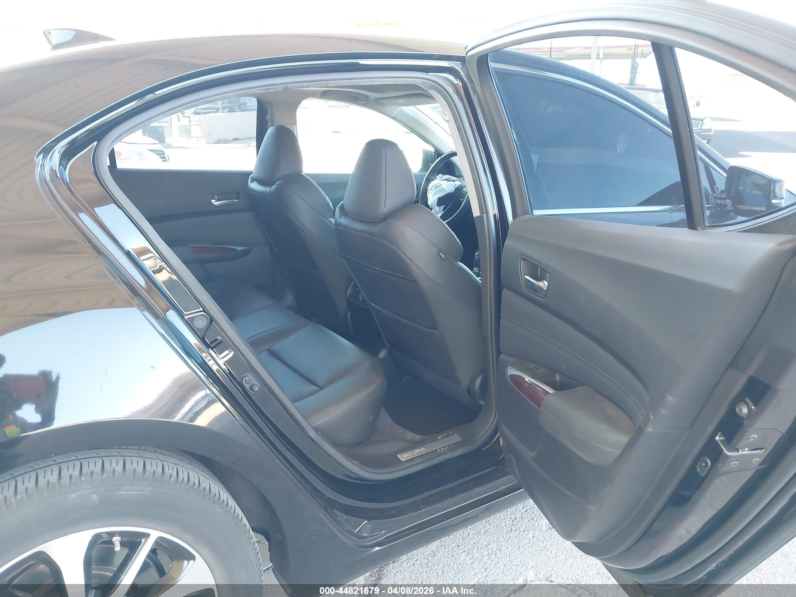ACURA TLX image 8
