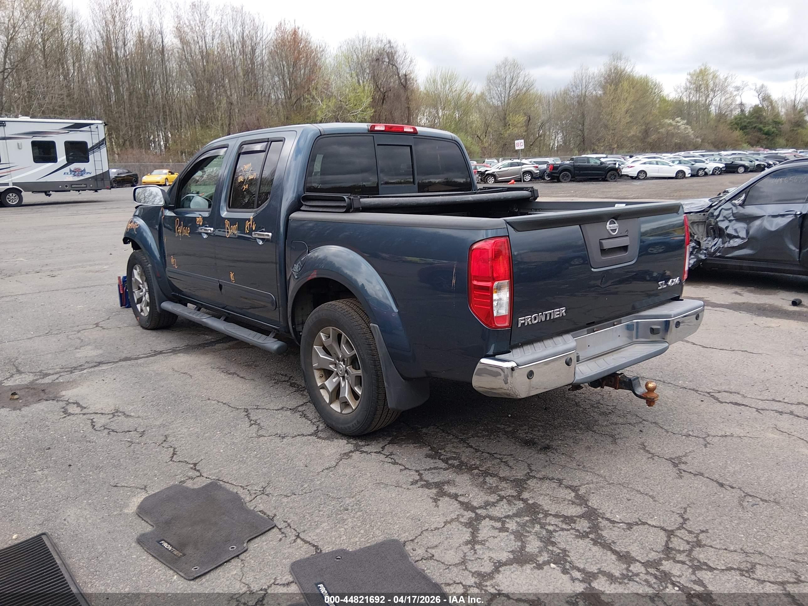 NISSAN FRONTIER image 3