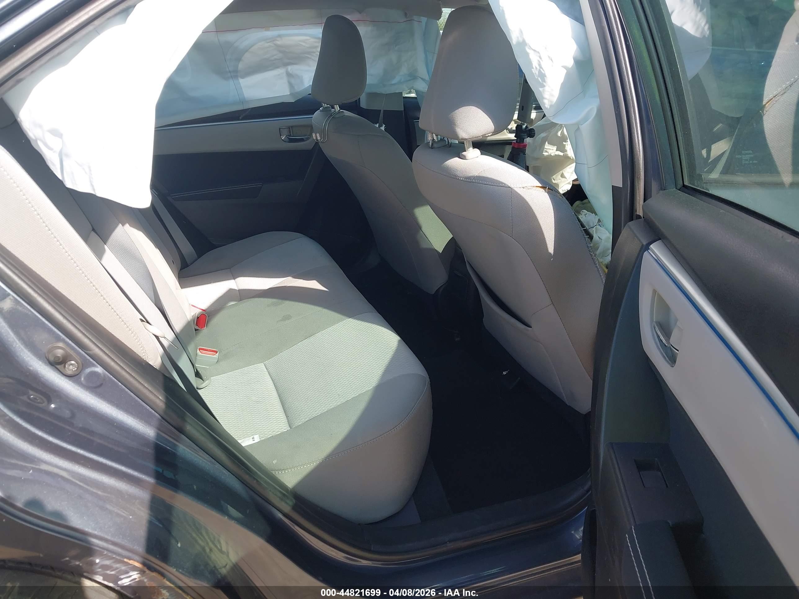 TOYOTA COROLLA image 8