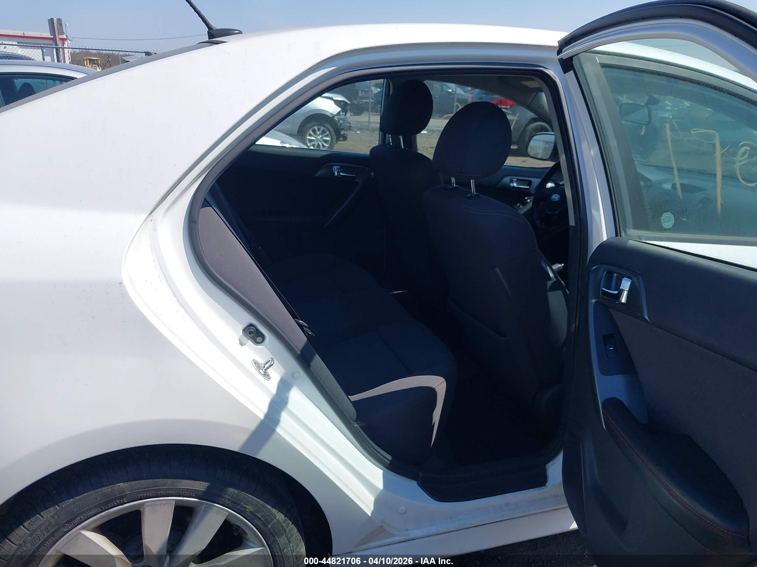 KIA FORTE image 8